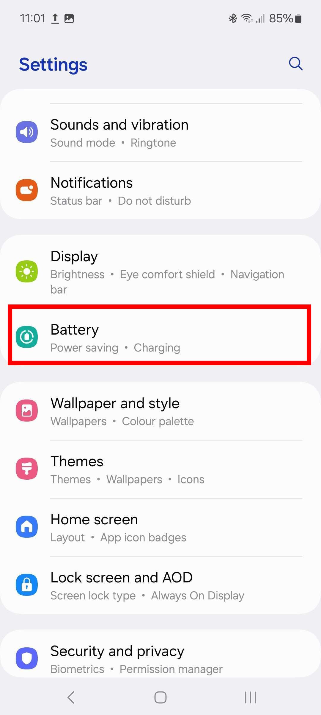 Red rectangle outline highlighting Battery in Samsung settings