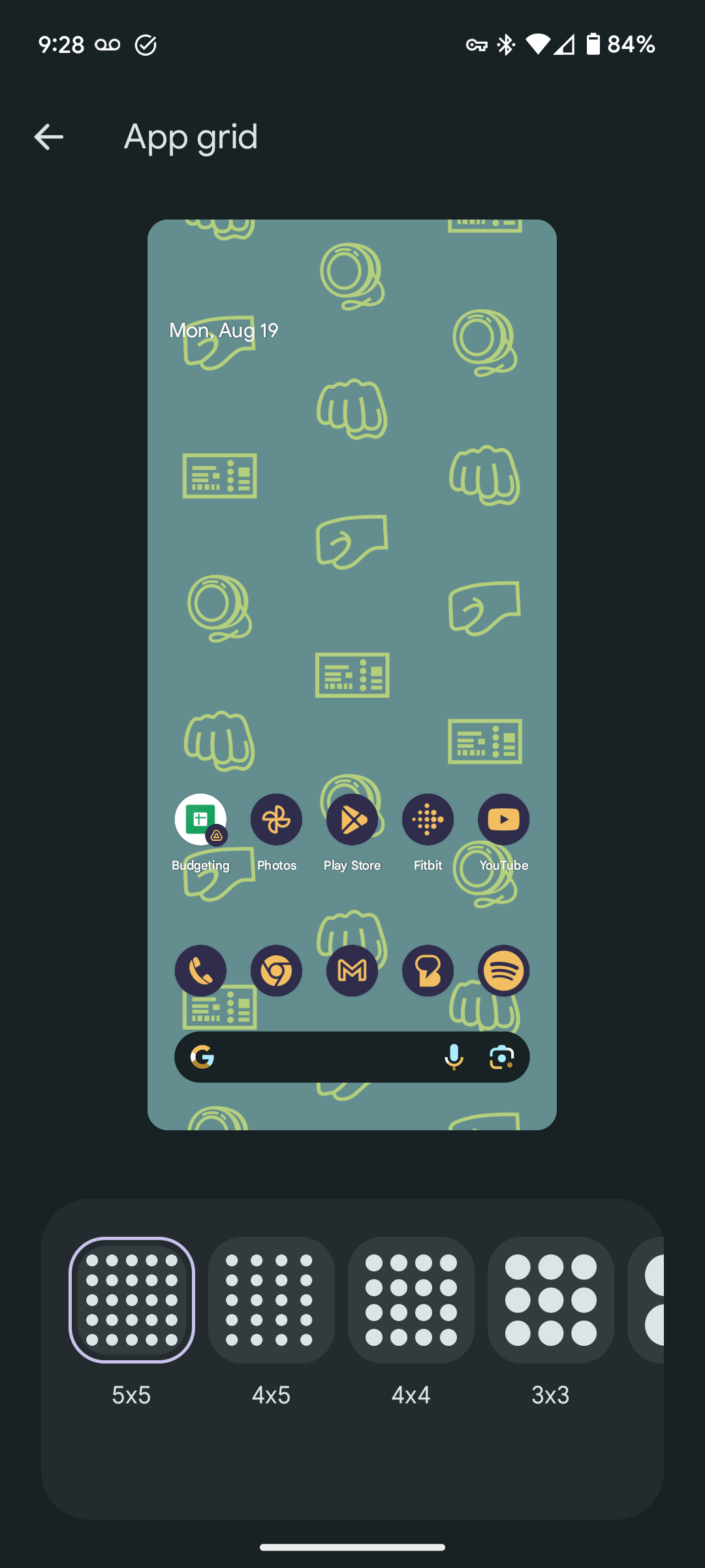 The app grid settings on a Google Pixel phone