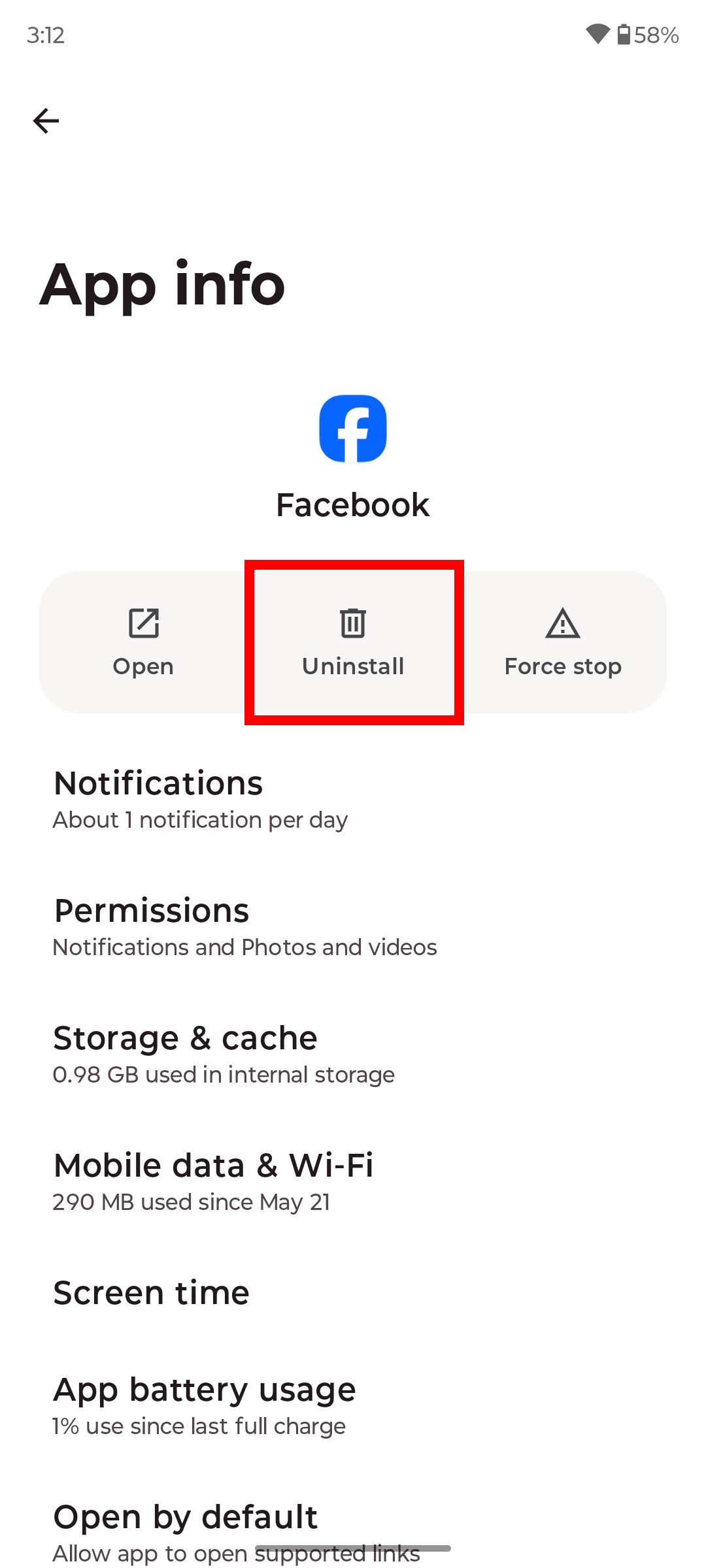 Red rectangle outline highlighting Uninstall on Facebook app on a Moto G Stylus 5G 2024 phone