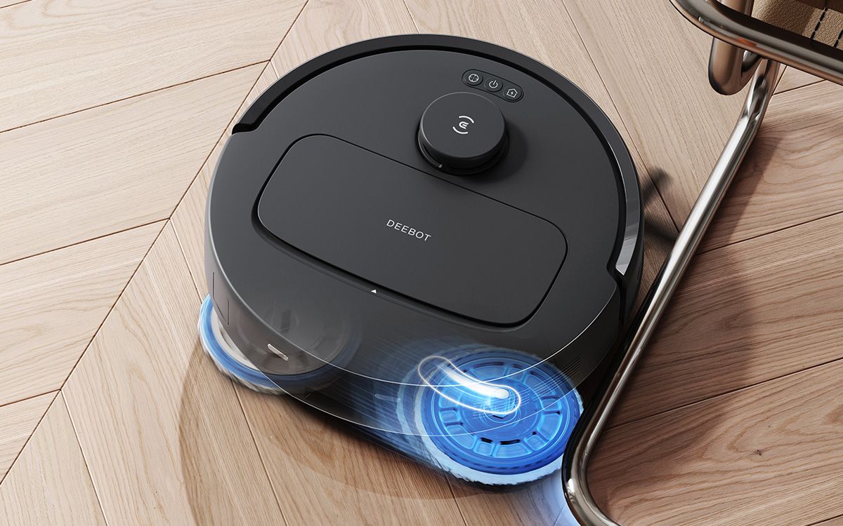 ECOVACS DEEBOT N30 Omni usa TruEdge para limpiar mientras viaja