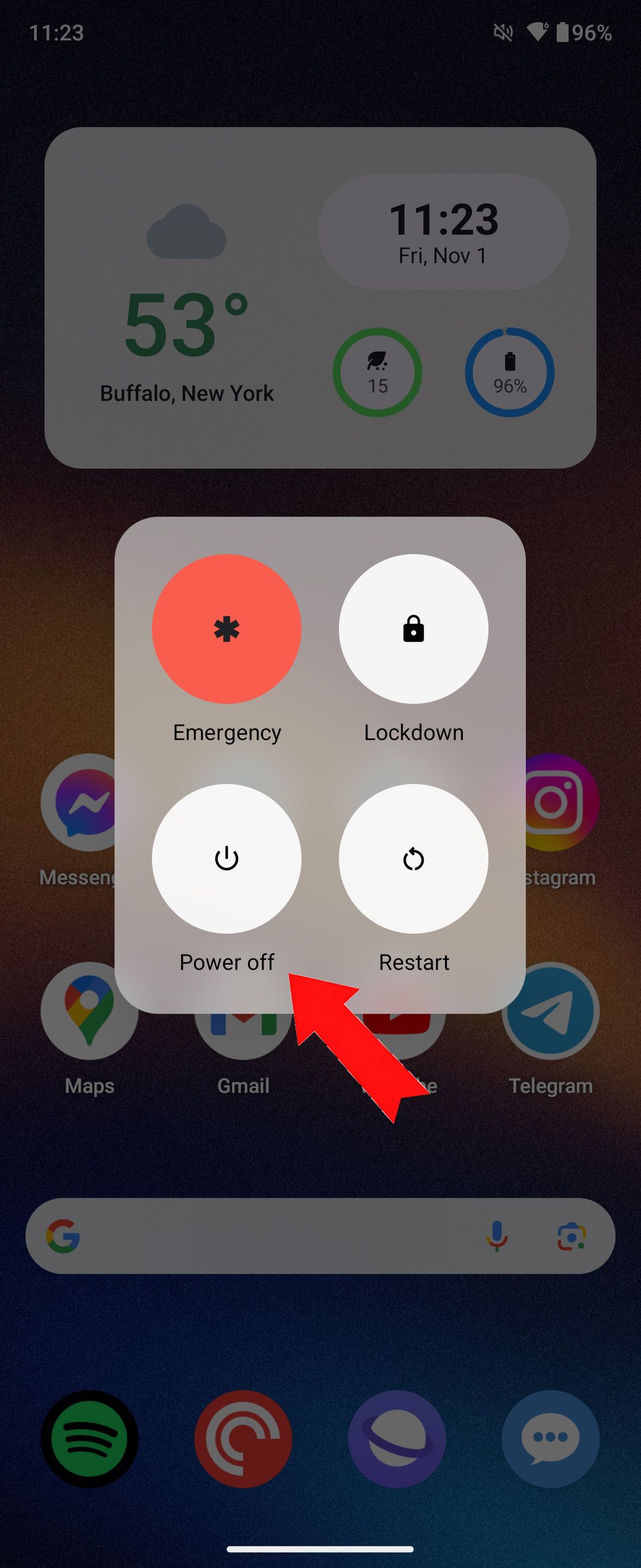 moto razr power off screen on the large internal display with red arrow pointing at power off button