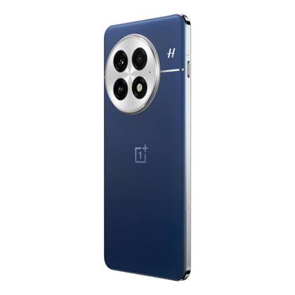 Product box image of OnePlus 13