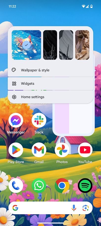 pixel home screen with customization window open