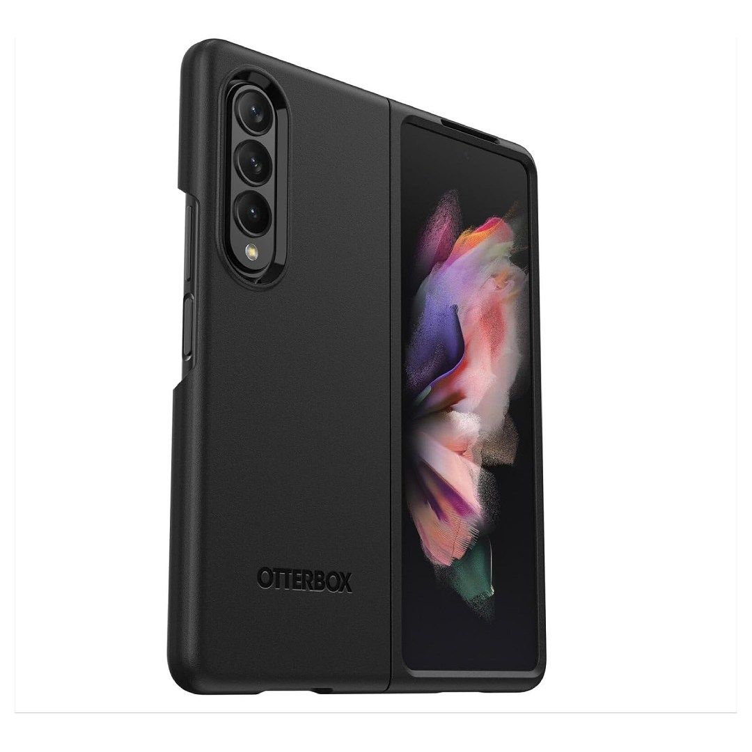 A render of the OtterBox Thin case for the Galaxy z Fold 3.