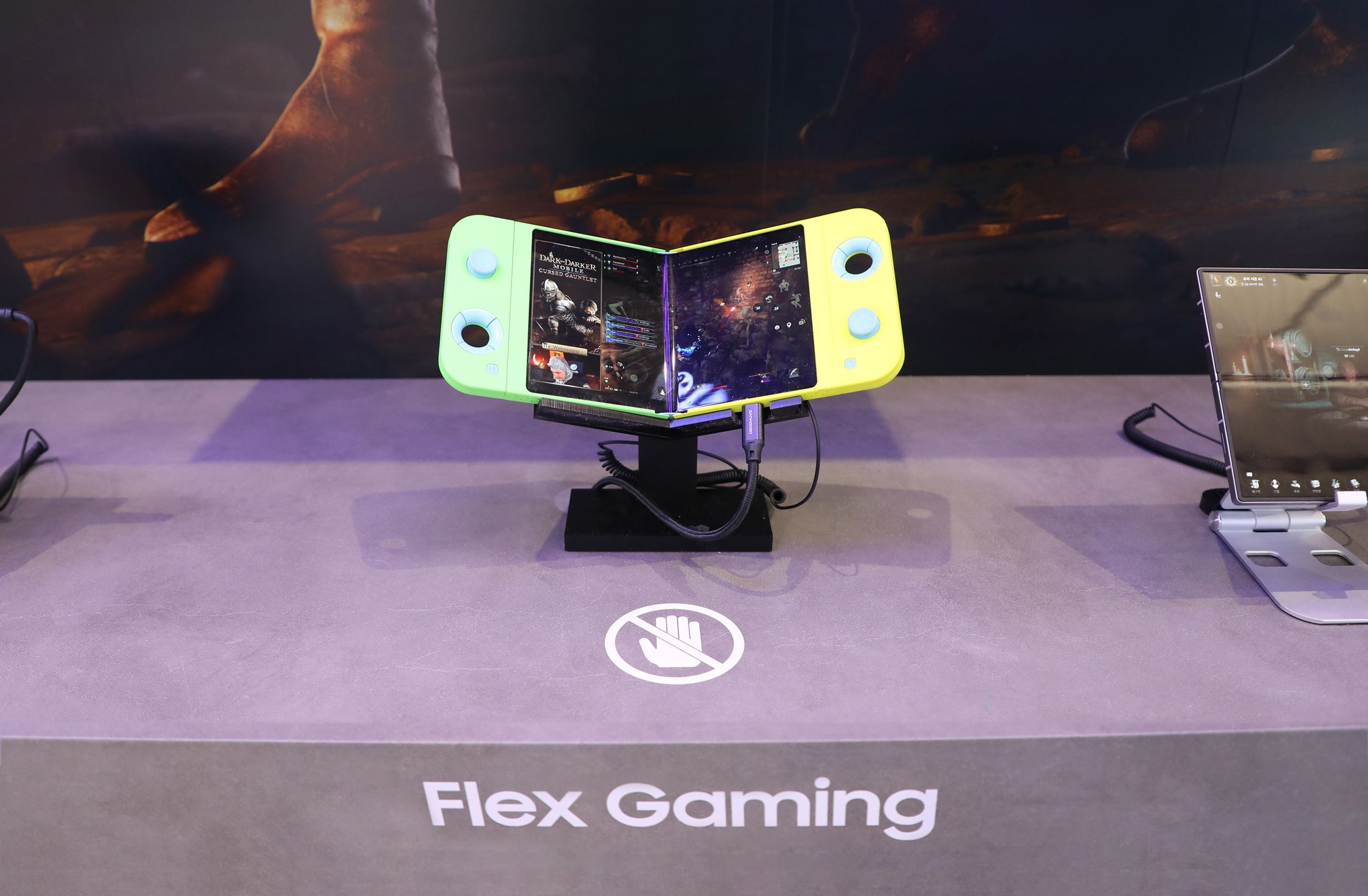 Newly unveiled Samsung Flex Gaming merges handhelds and foldables