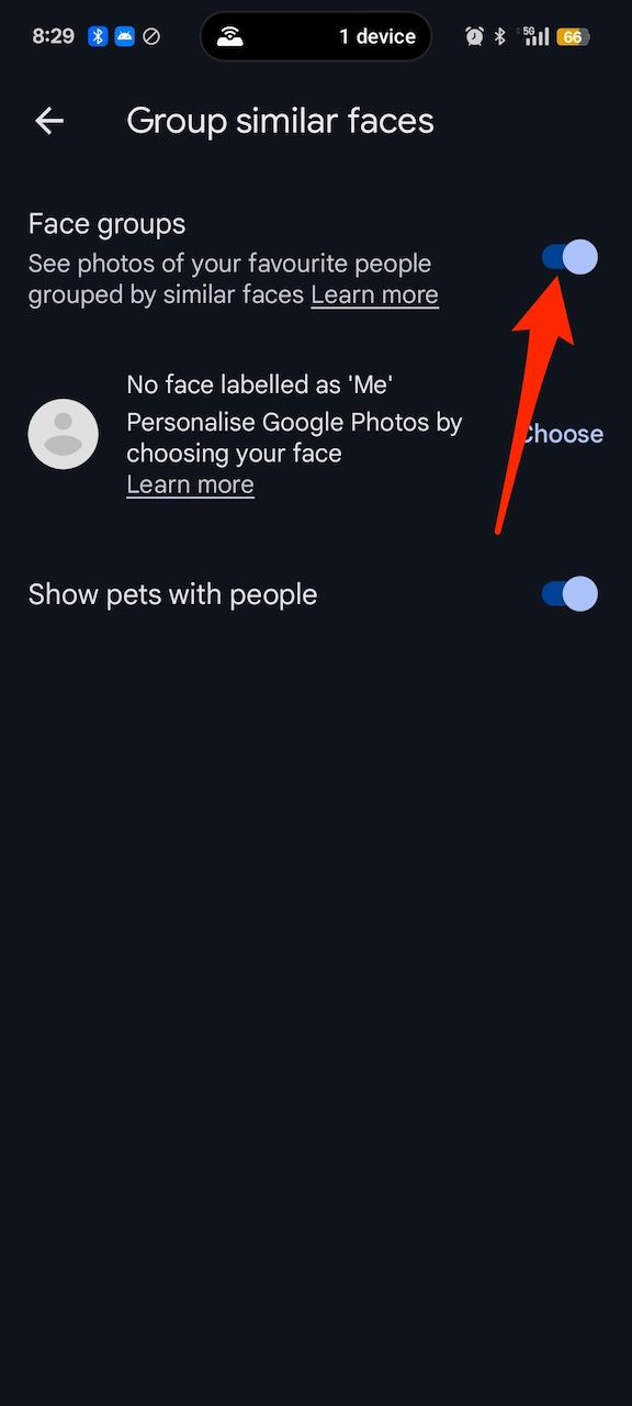Group similar faces settings with red arrow pointing to toggle switch that enables the feature on Google Photos