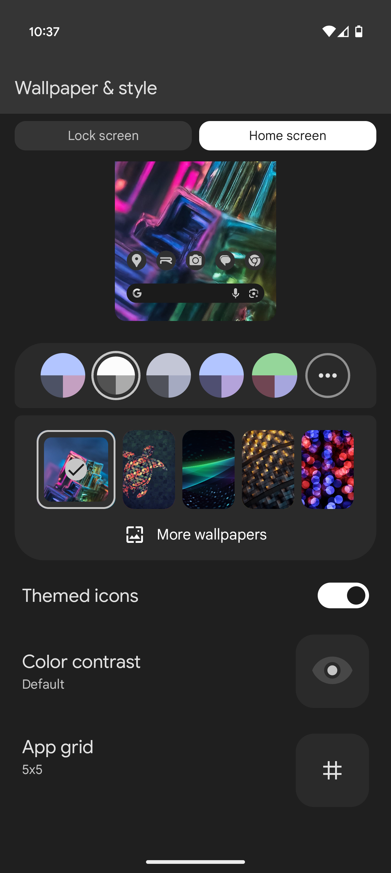 Screenshot of Google Pixel's Wallpaper & style app no longer showing a "Beta" label on the Themed icons setting.