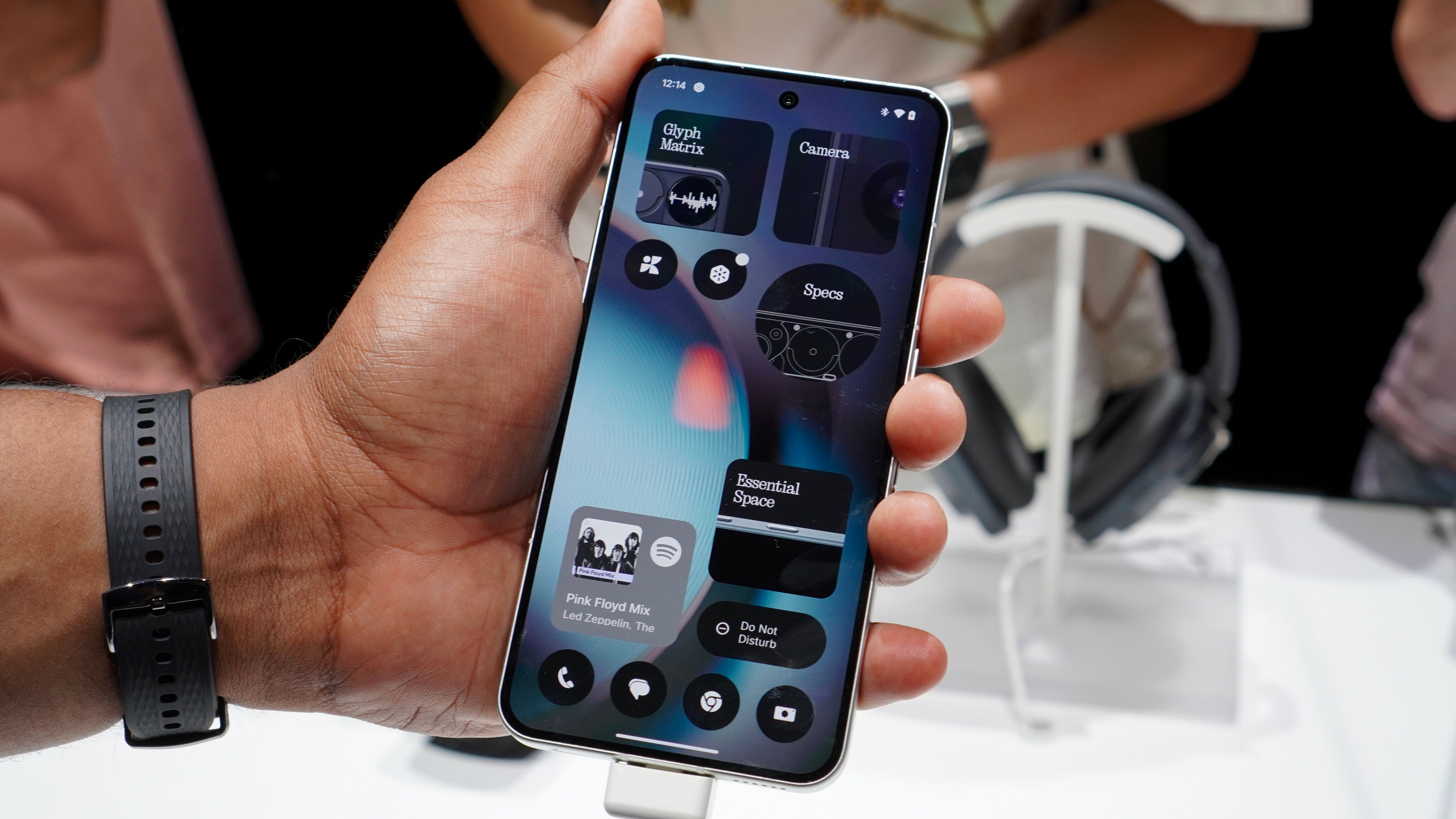 nothing-phone-3-screen