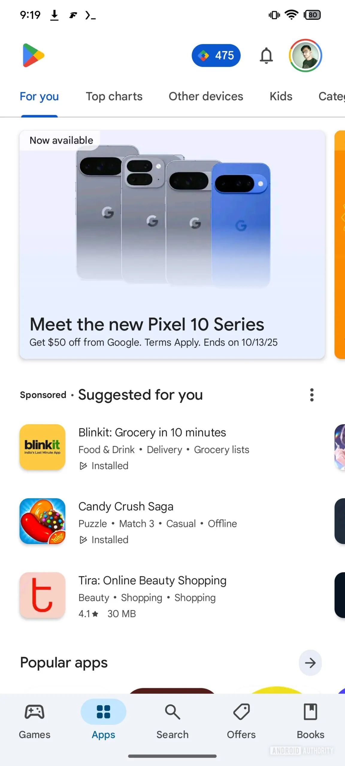 屏幕截图在Play商店中突出显示了Pixel 10系列的横幅。
