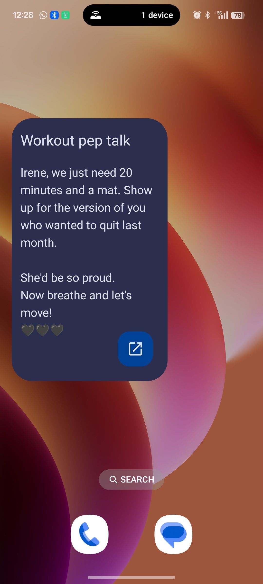 Google Keep widget pinned to Android Home Screen showing motivational workout message 