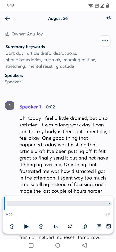 屏幕截图在Otter AI应用程序上显示语音转录