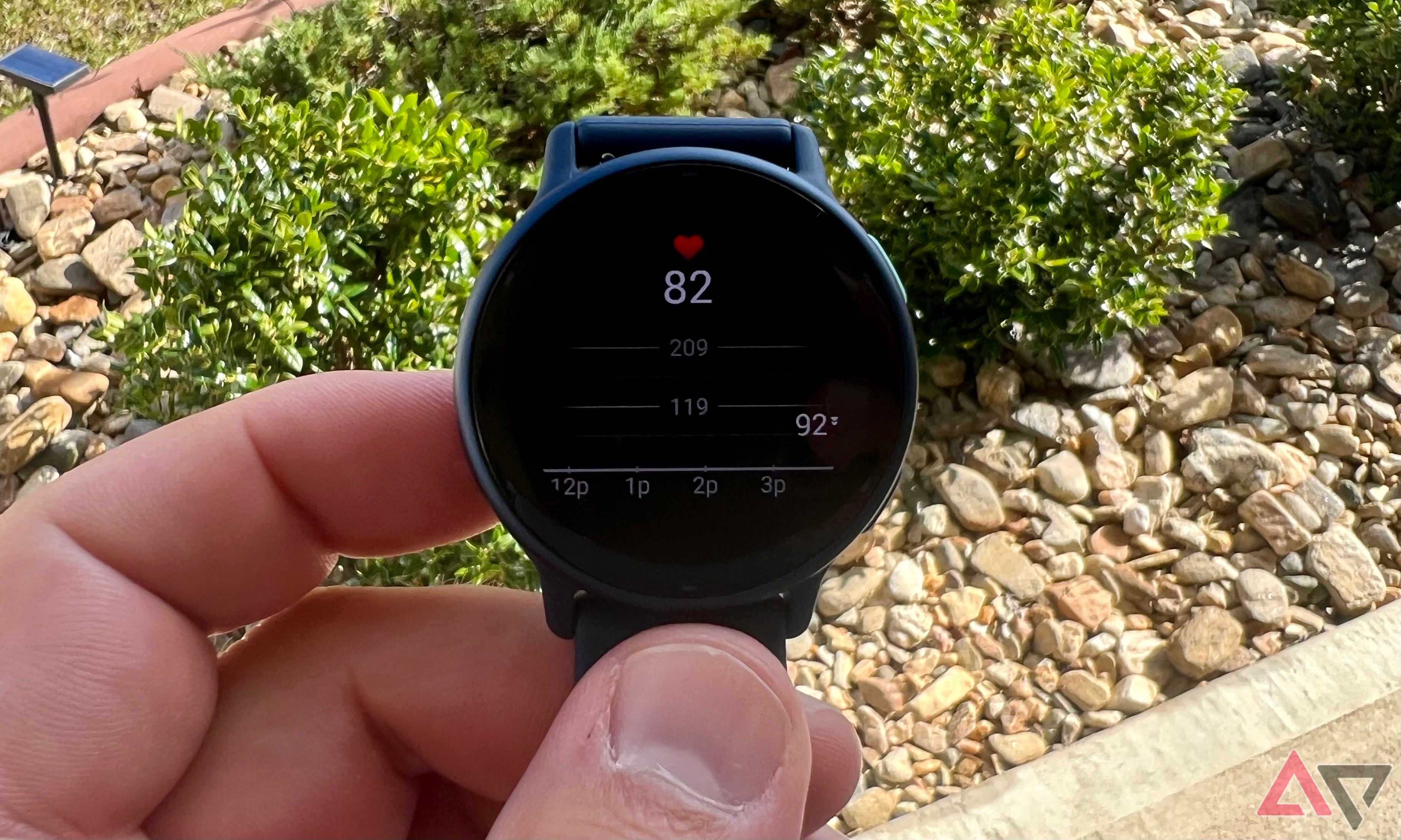 How can I change Vivoactive 5 face watch to display heart rate? : r/Garmin