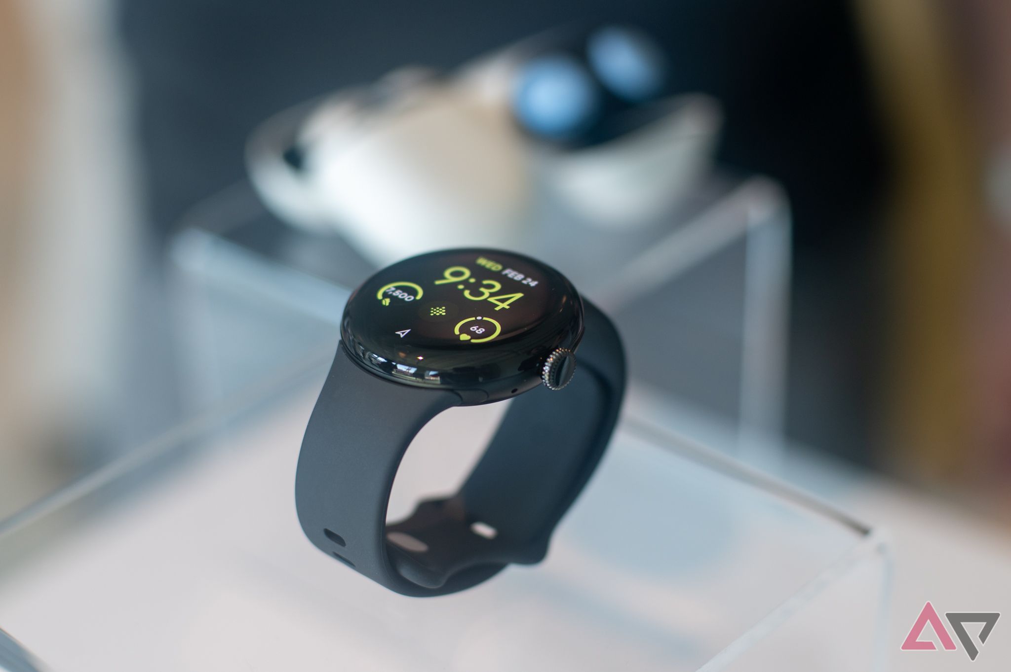 Google Pixel Watch 2 arrives with new chipset and improved battery life -   news