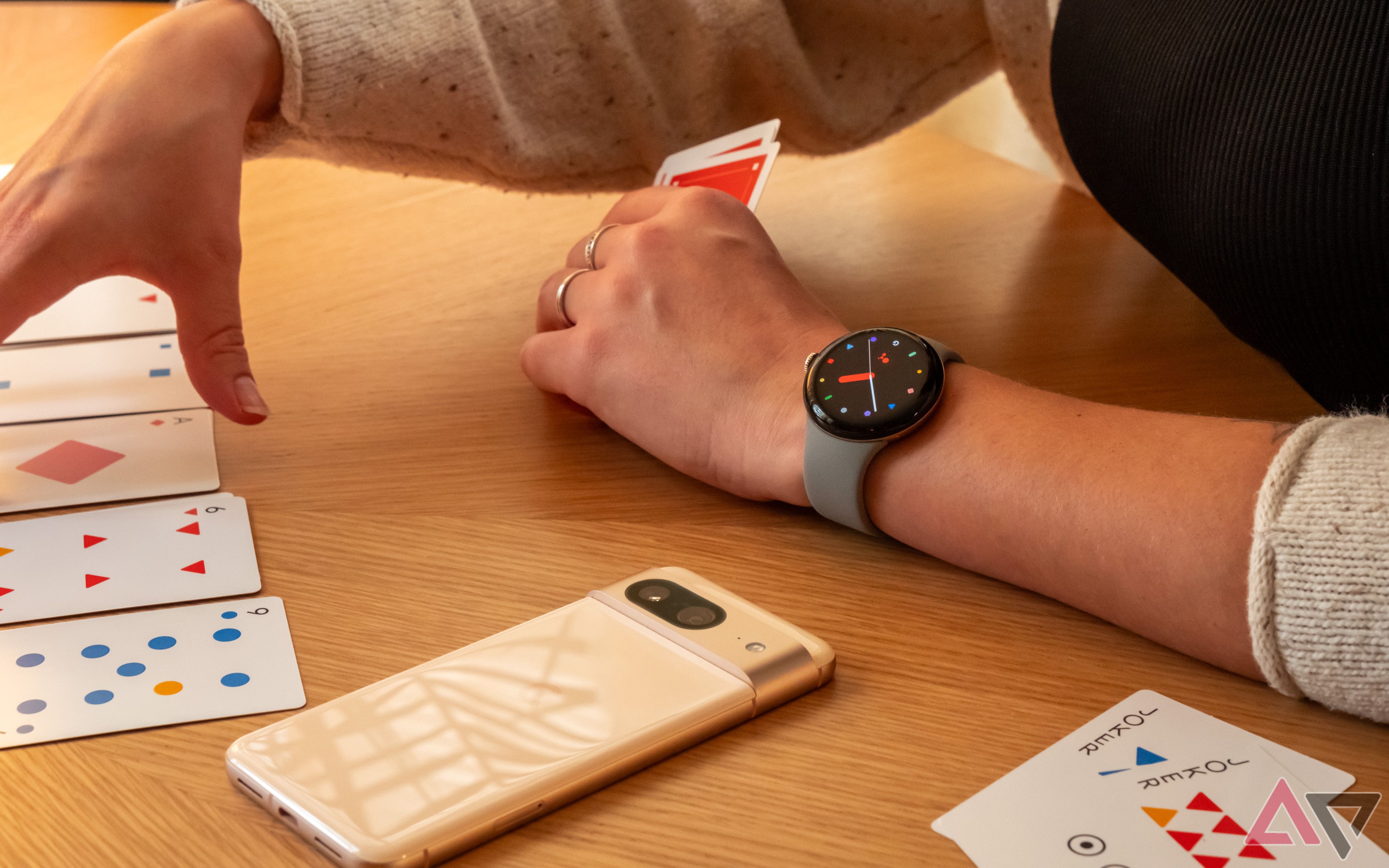 Google discount phone watch