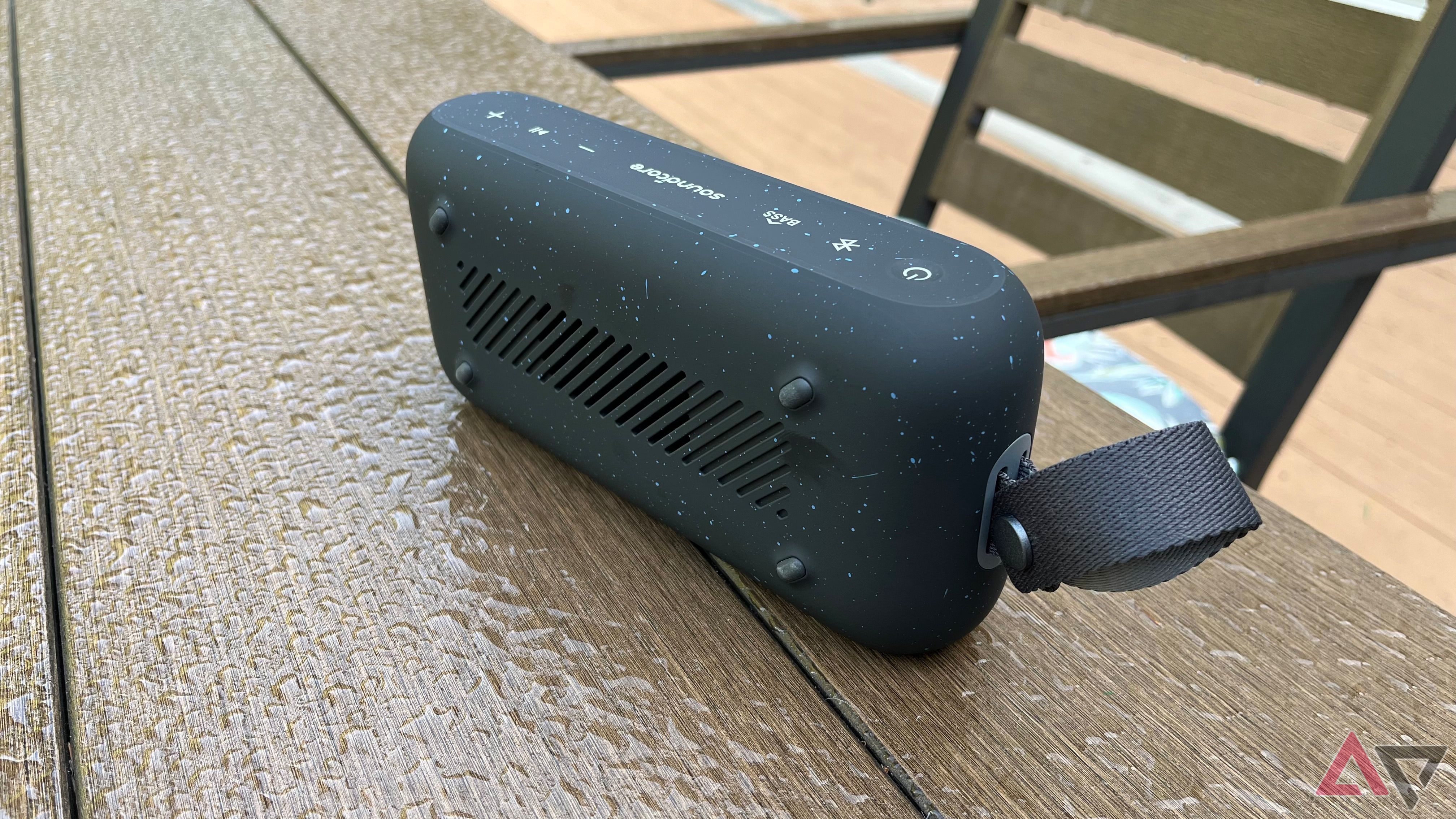 Soundcore Motion 300 on table and back