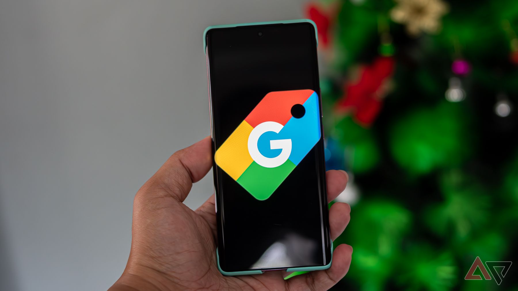 google shopping logo on a phone screen