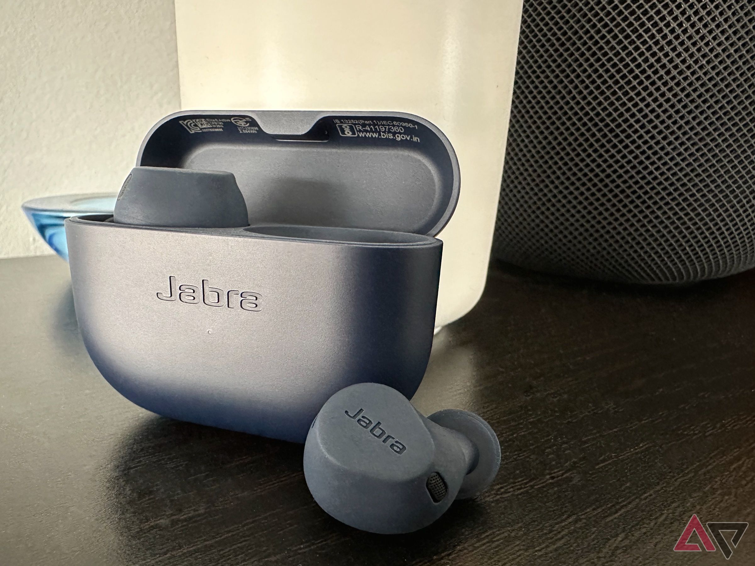 Jabra Elite 8 Active earbuds with case