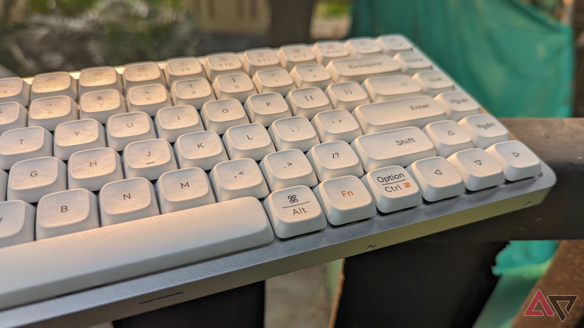 Lofree Flow review: This low-profile keyboard changed me