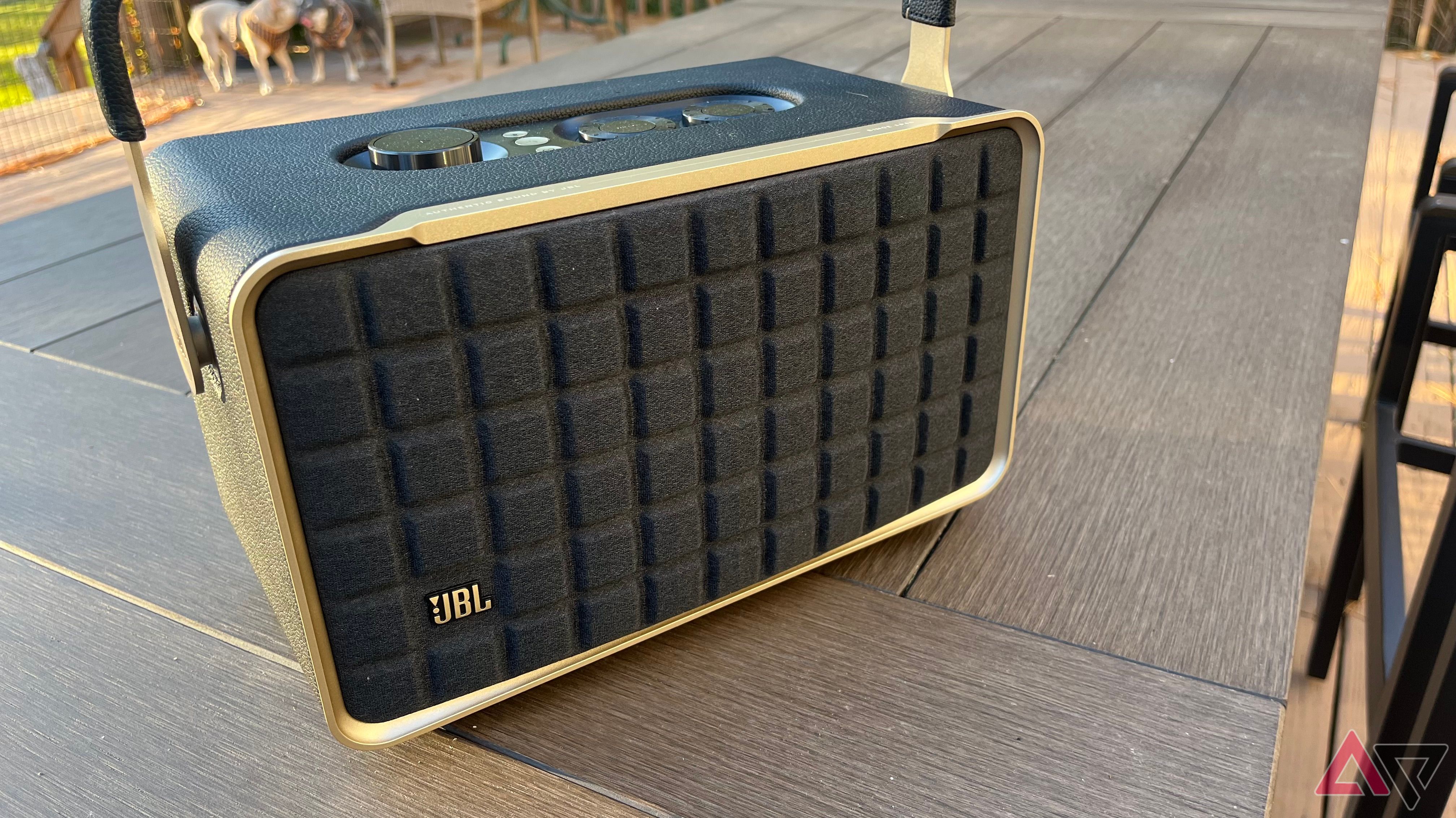 JBL Authentics 300 – A Unique Bluetooth Speaker – TGFC Lifestyle