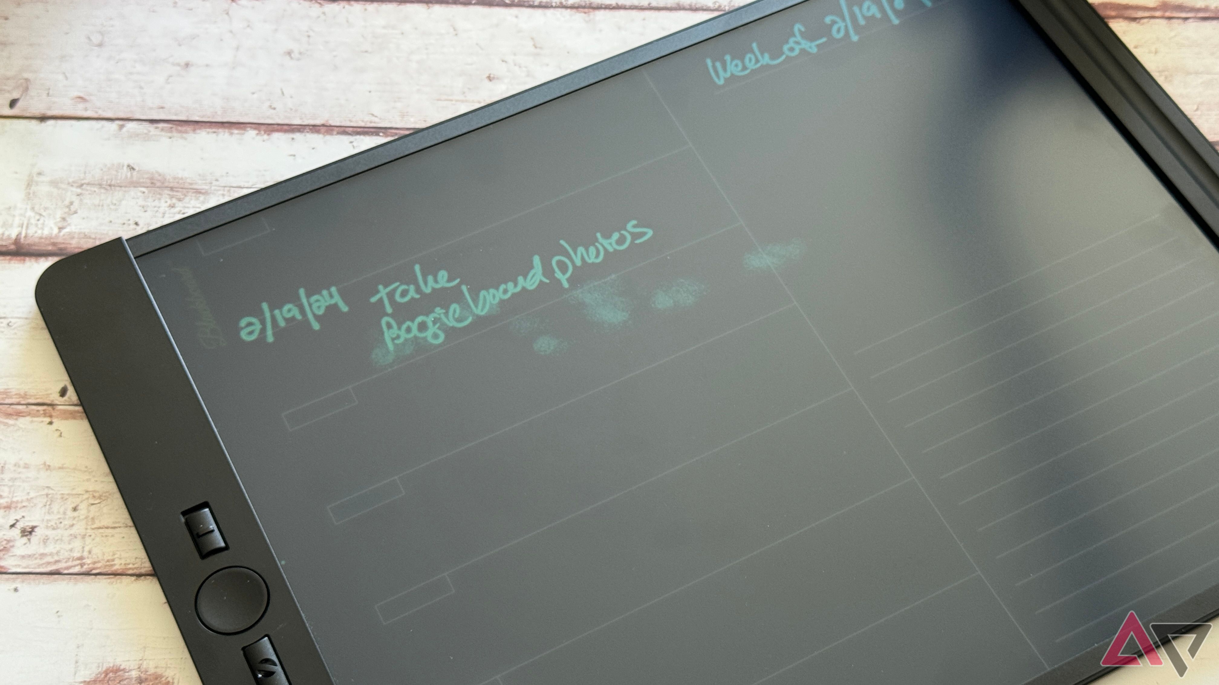 Palm rejection issues displayed on the Boogie Board Blackboard