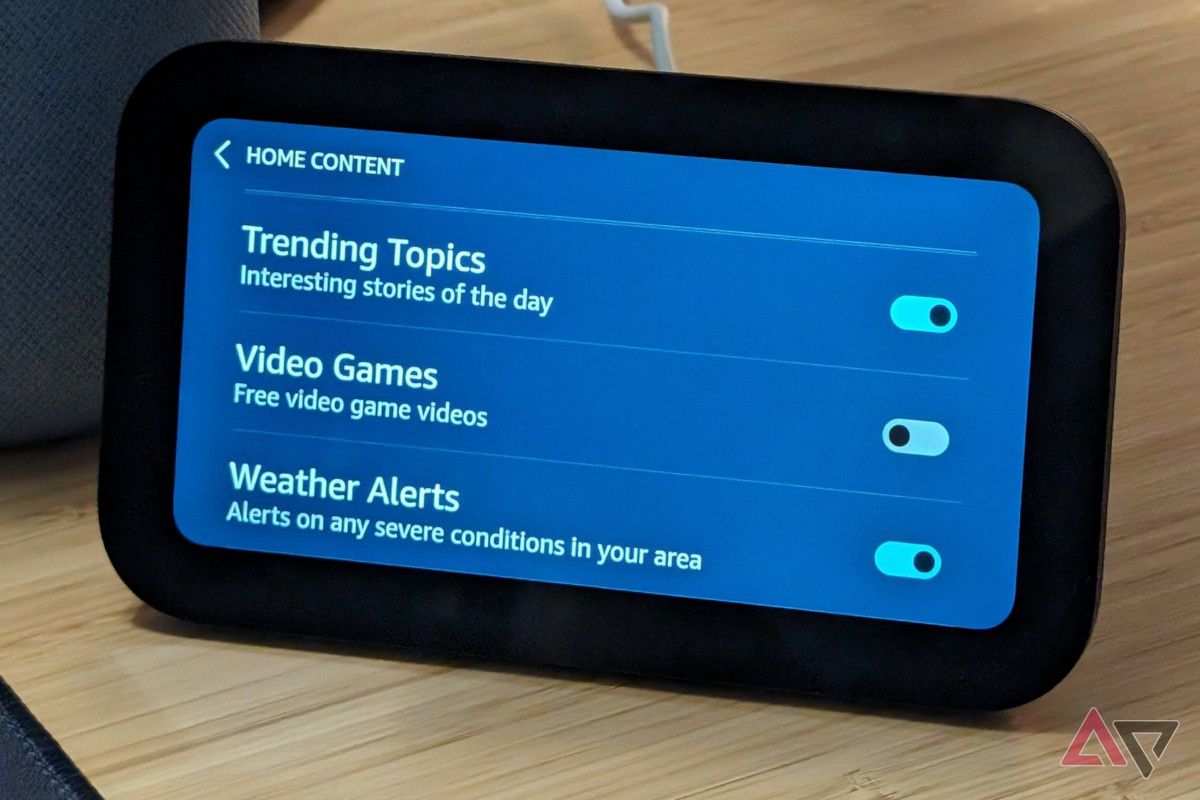 The Home Content settings screen on the Echo Show 5 (3rd Gen).