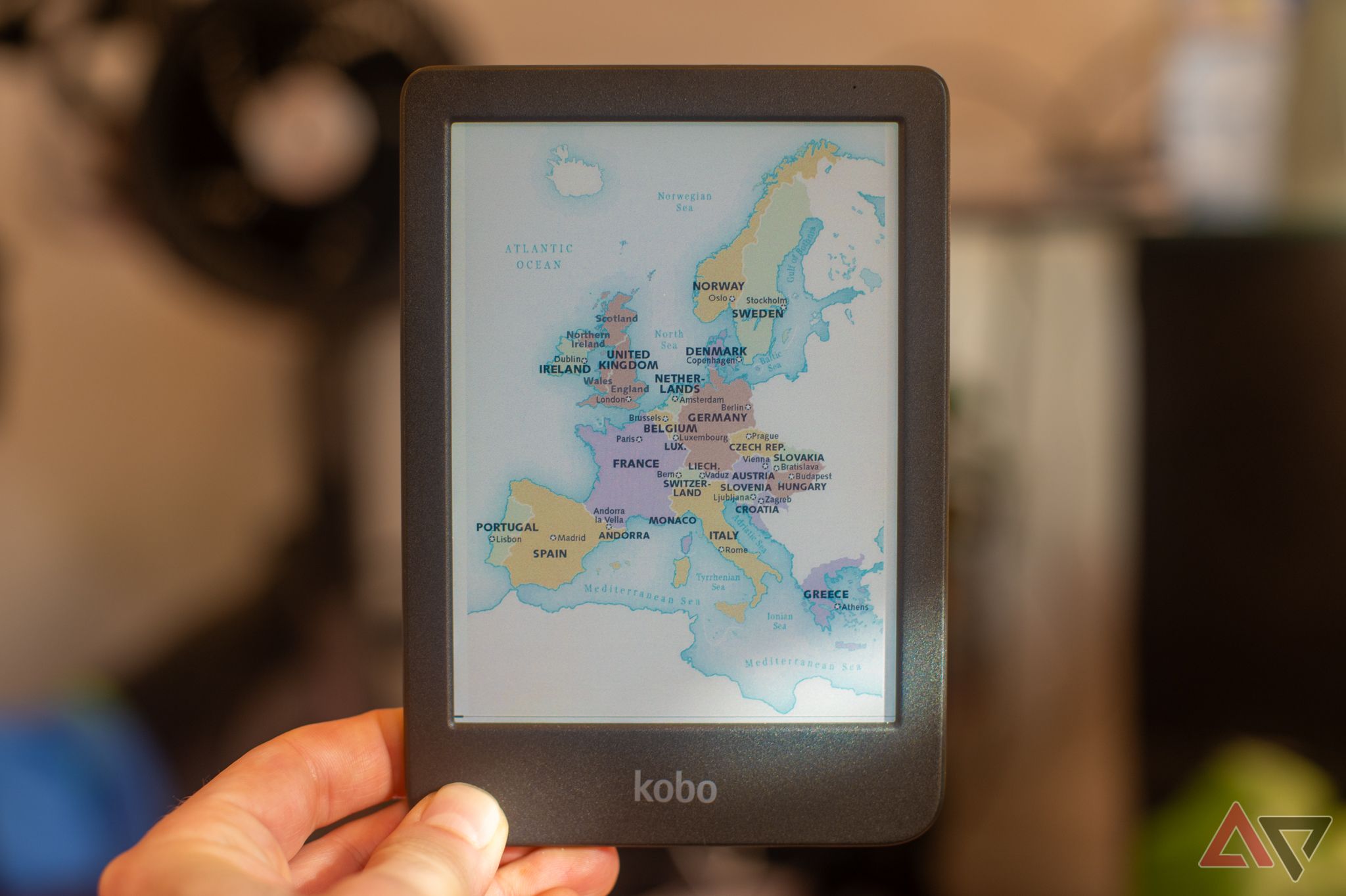 kobo clara color libra color with a map on display