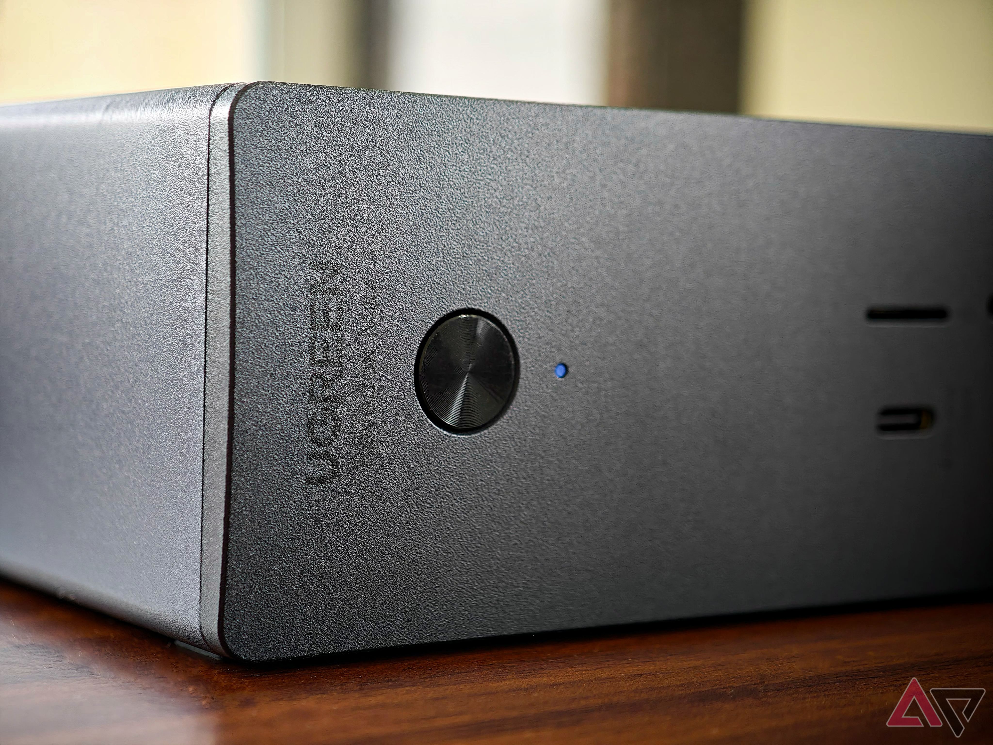 Ugreen Revodok Max 213 Thunderbolt 4 dock review: The only