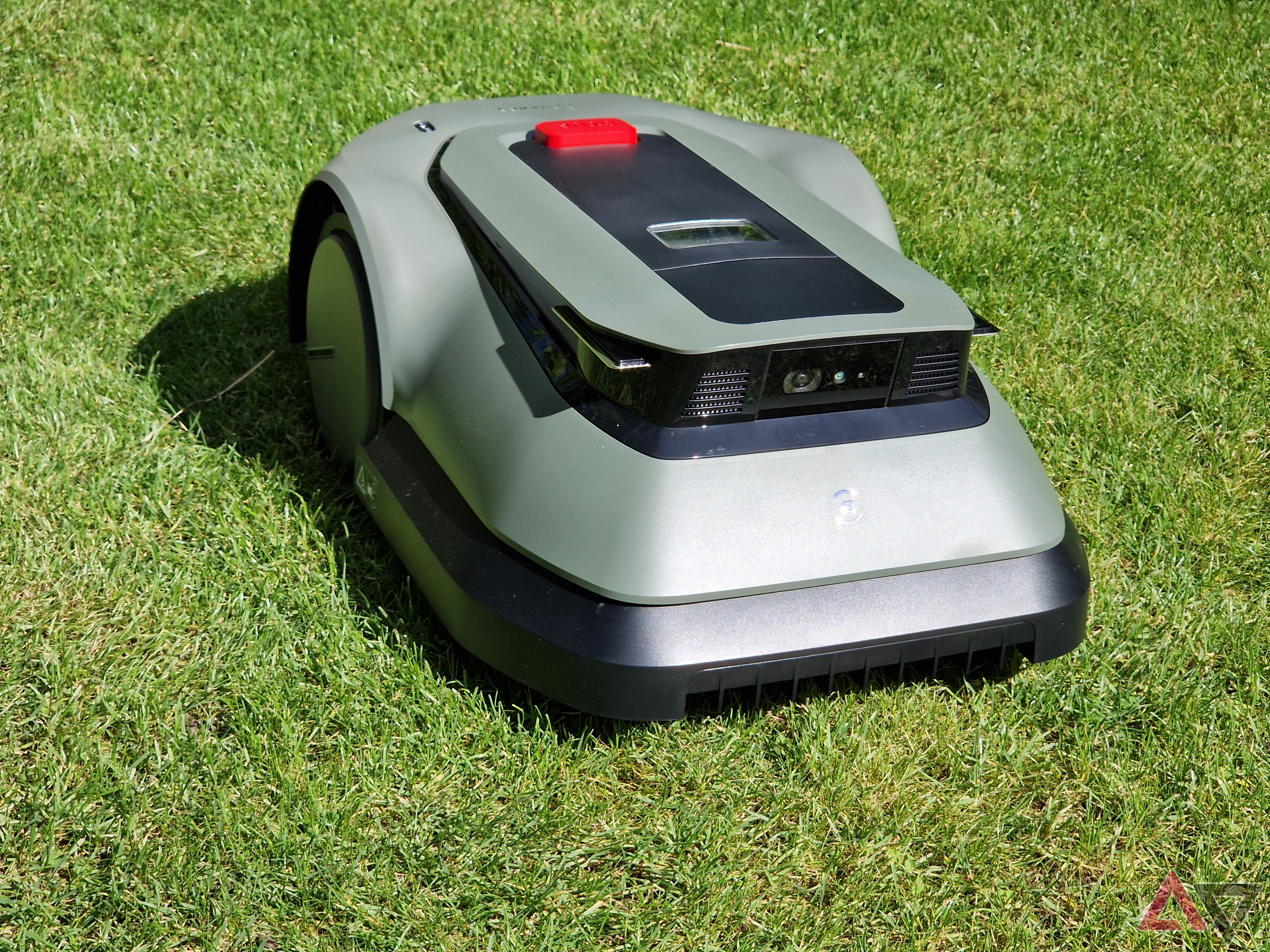 Ecovacs Goat GX-600 front view