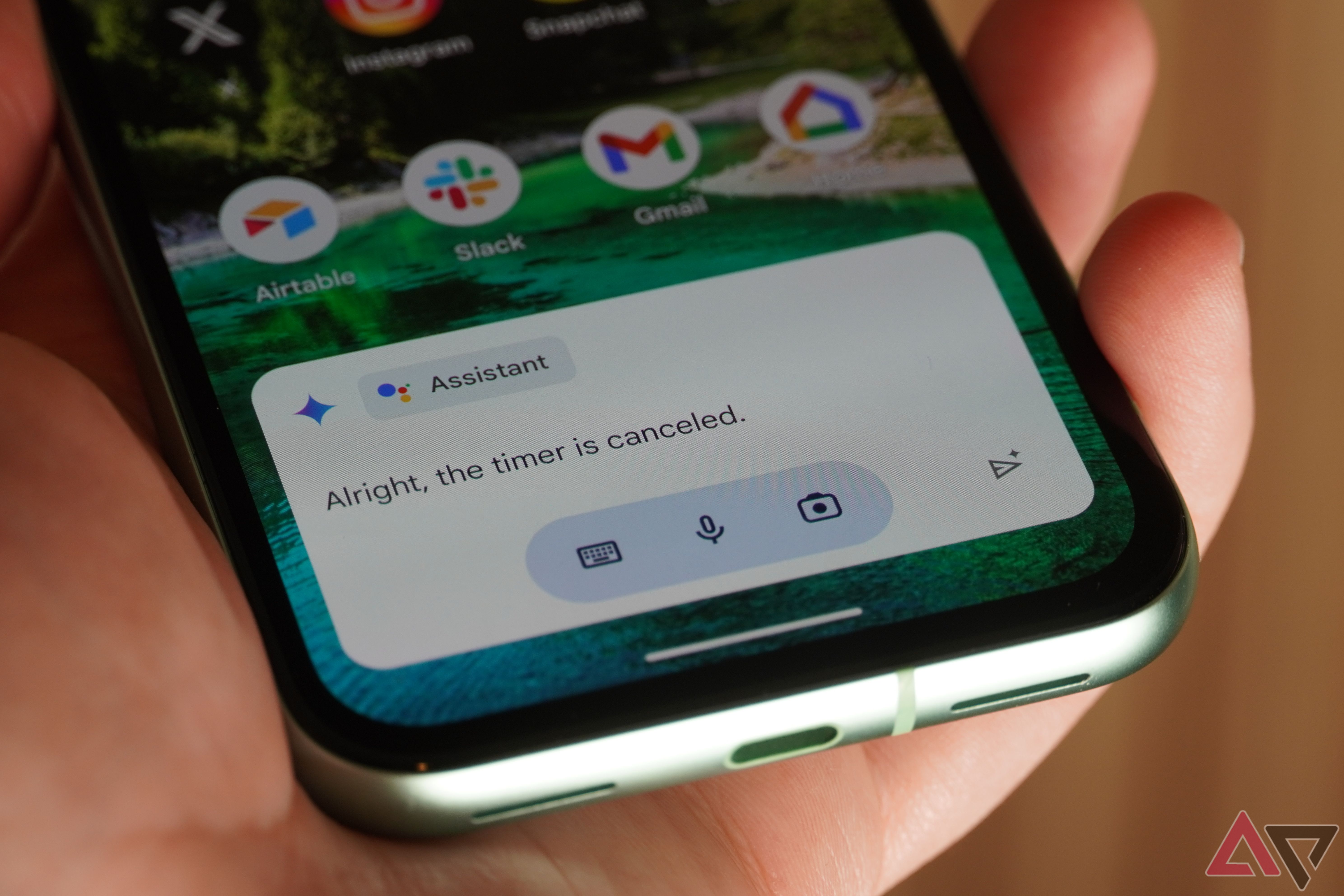 Using the Google Assistant extension in Gemini.