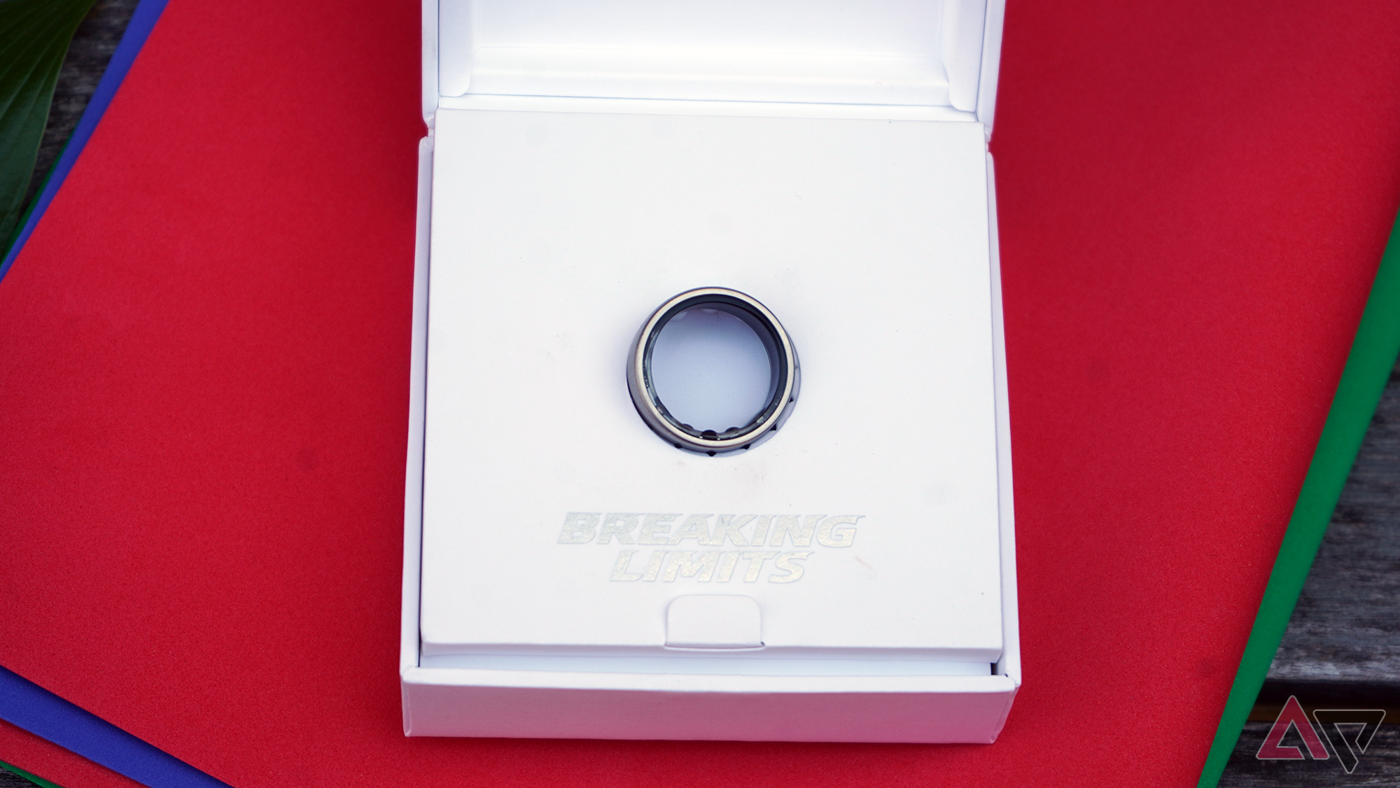 Amazfit Helio Smart Ring ring in box