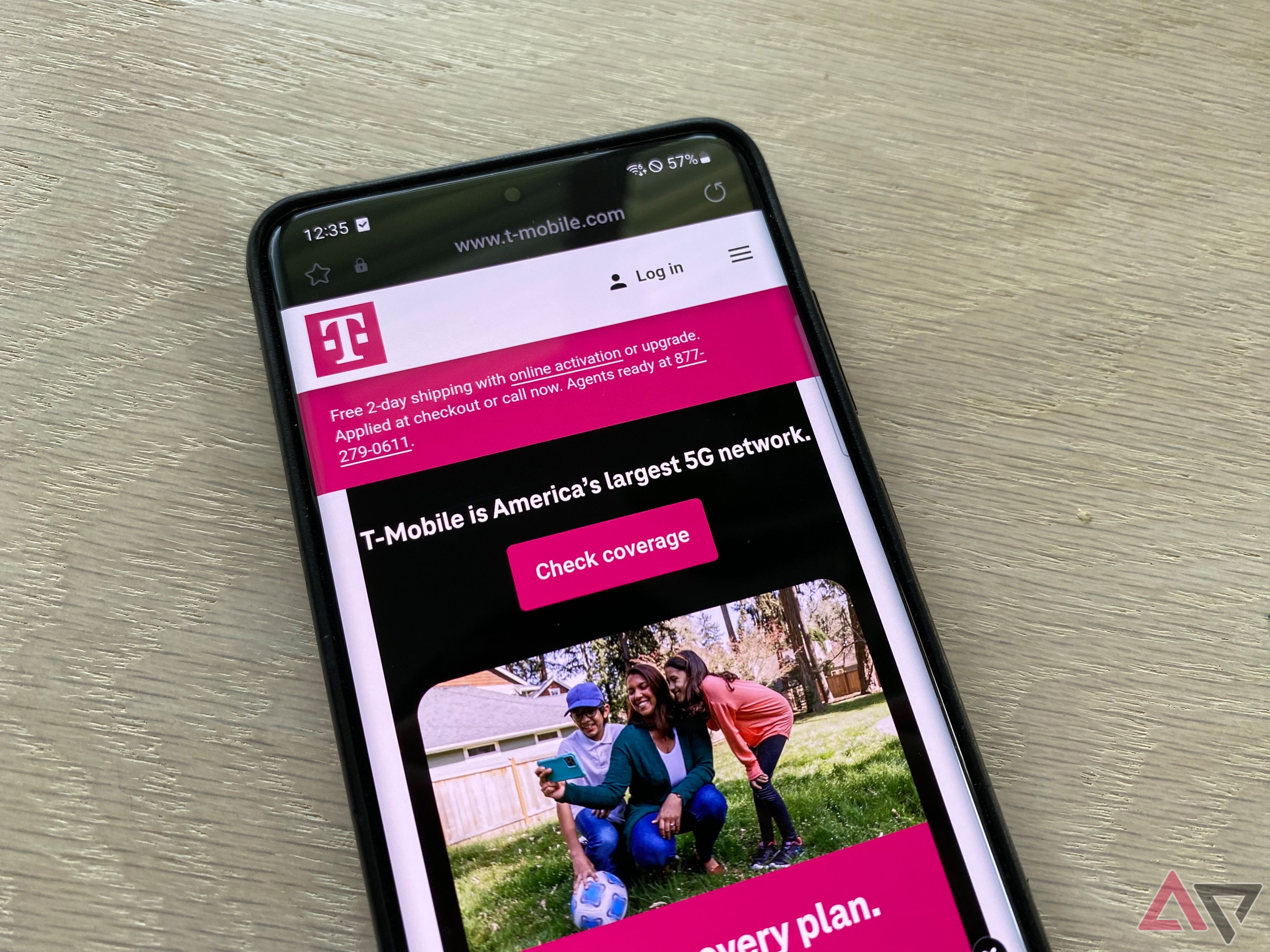 T-Mobile’s social media accounts have not been hacked, they are just using new suspicious-looking links