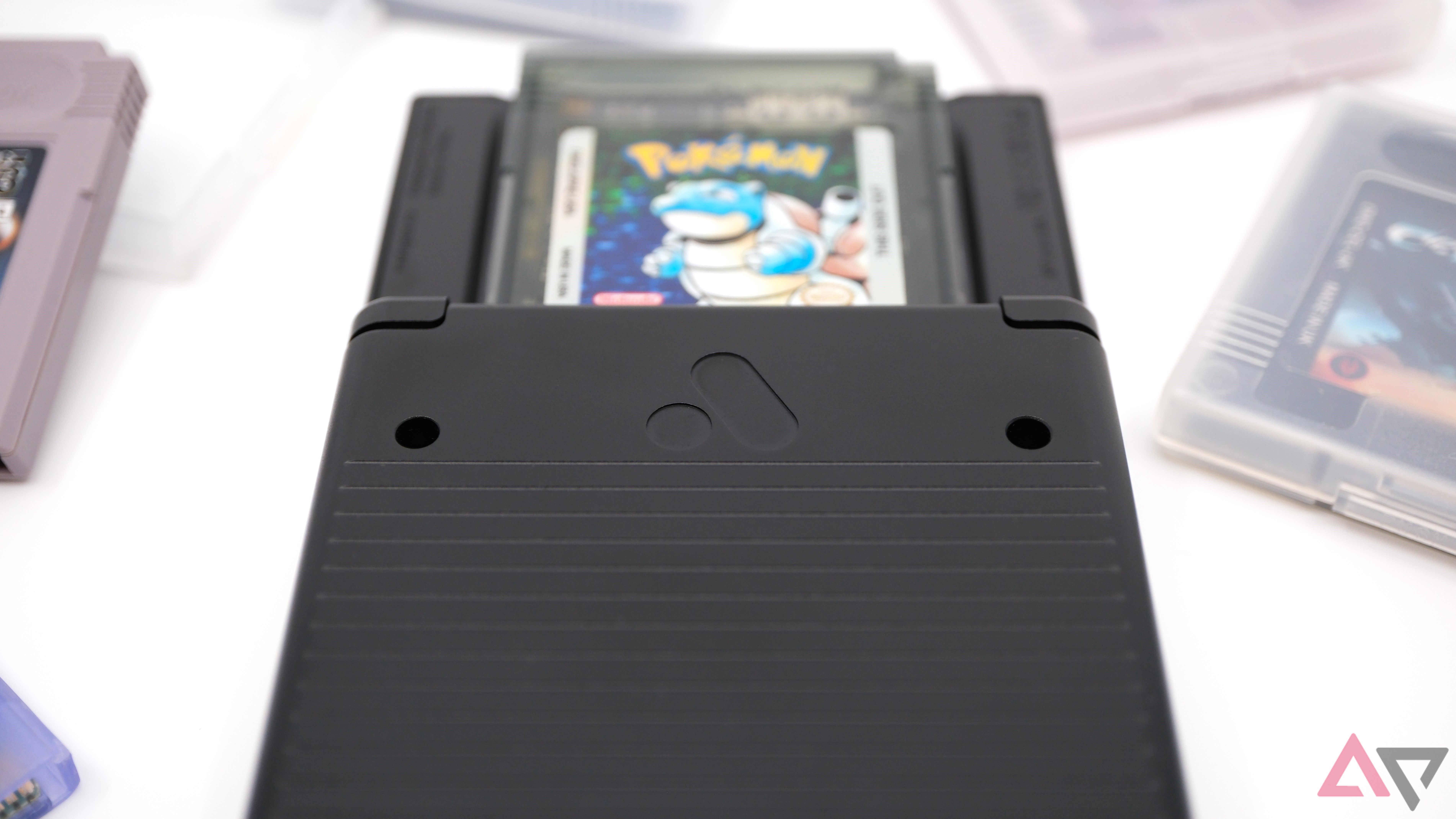 analogue pocket aluminum edition showing back with cart inserted