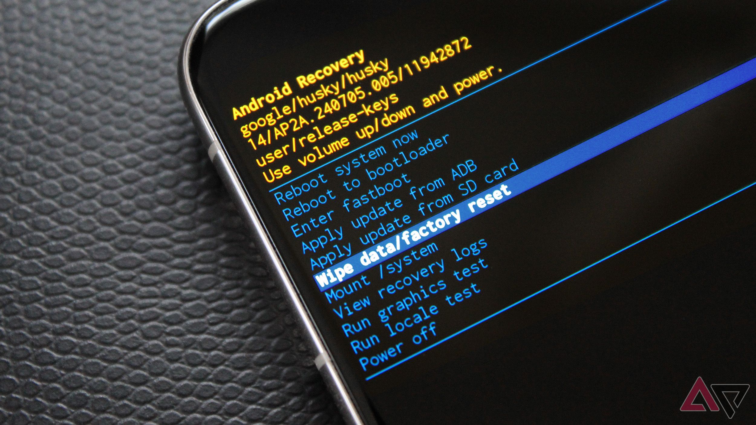 Image of Android Recovery on a phone with the "Wipe data/factory reset" option highlighted.