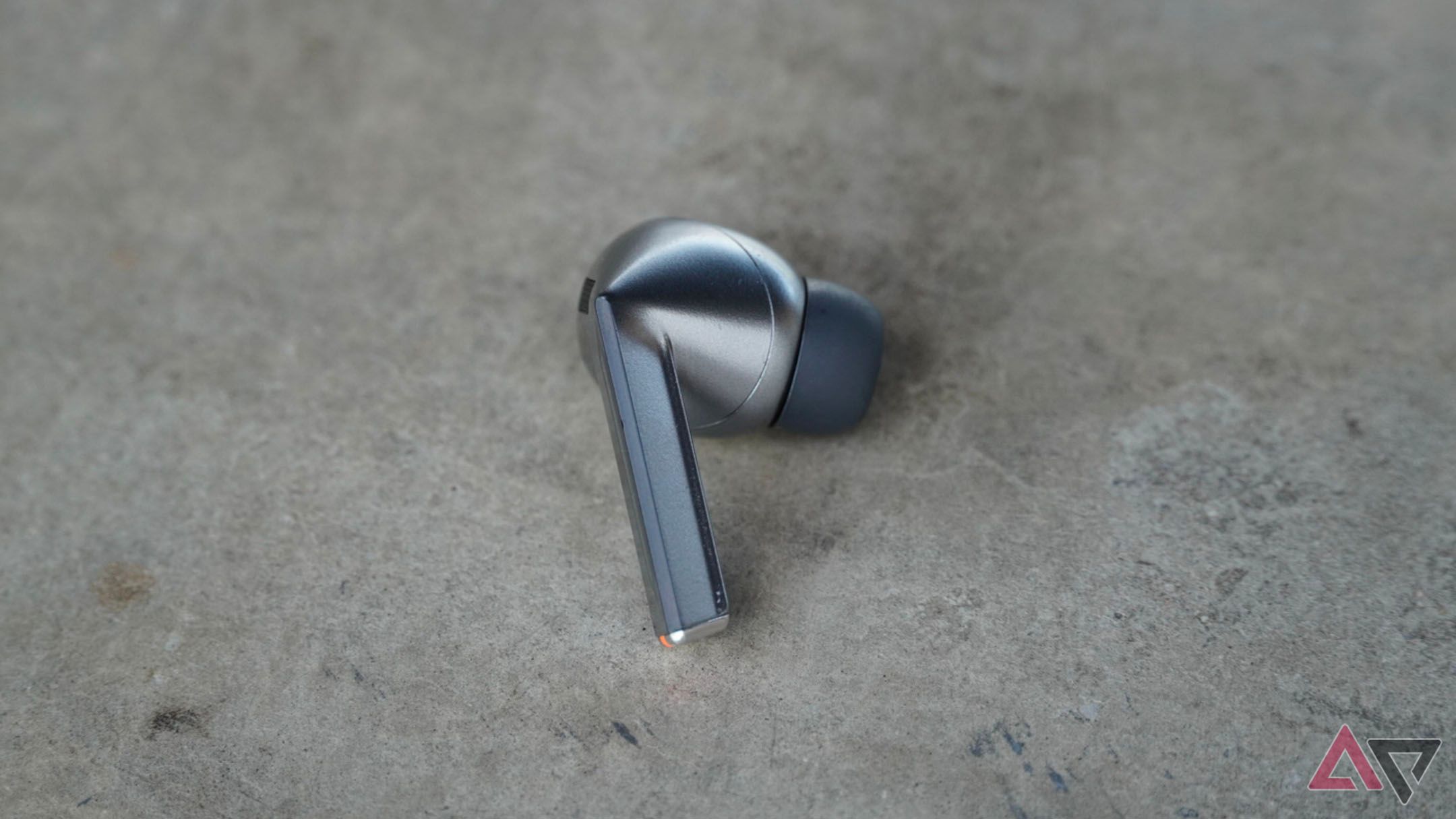 A close-up of the right Galaxy Buds 3 Pro earbud.
