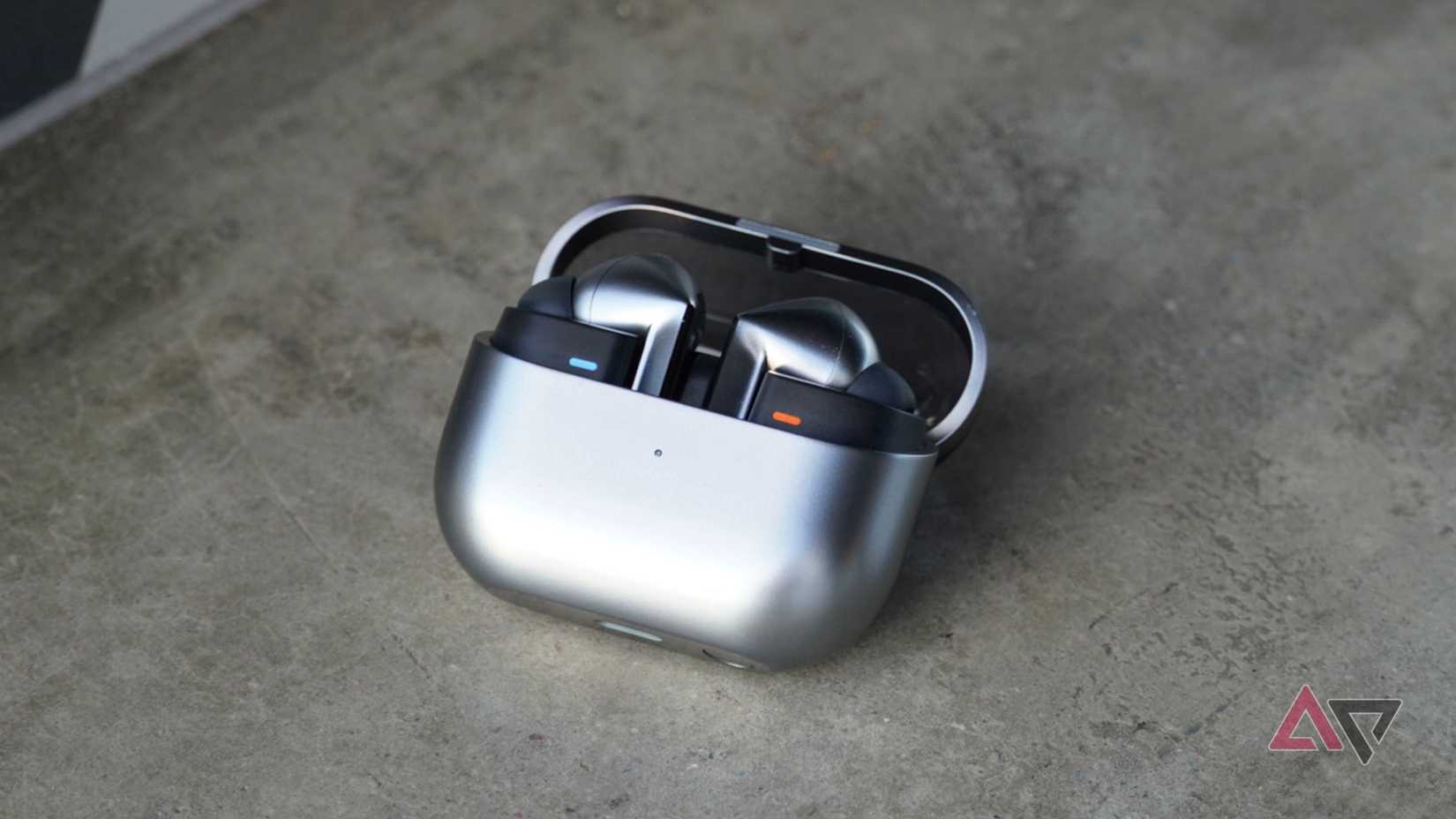 Airpods Pro Review Samsung Buds Samsung Galaxy Buds Pro Review