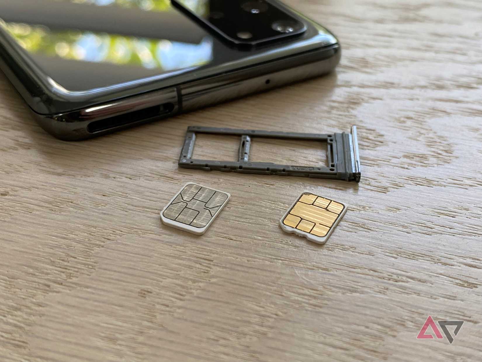How to Pick a Smartphone With Dual Sim Card Slots: Ultimate Guide