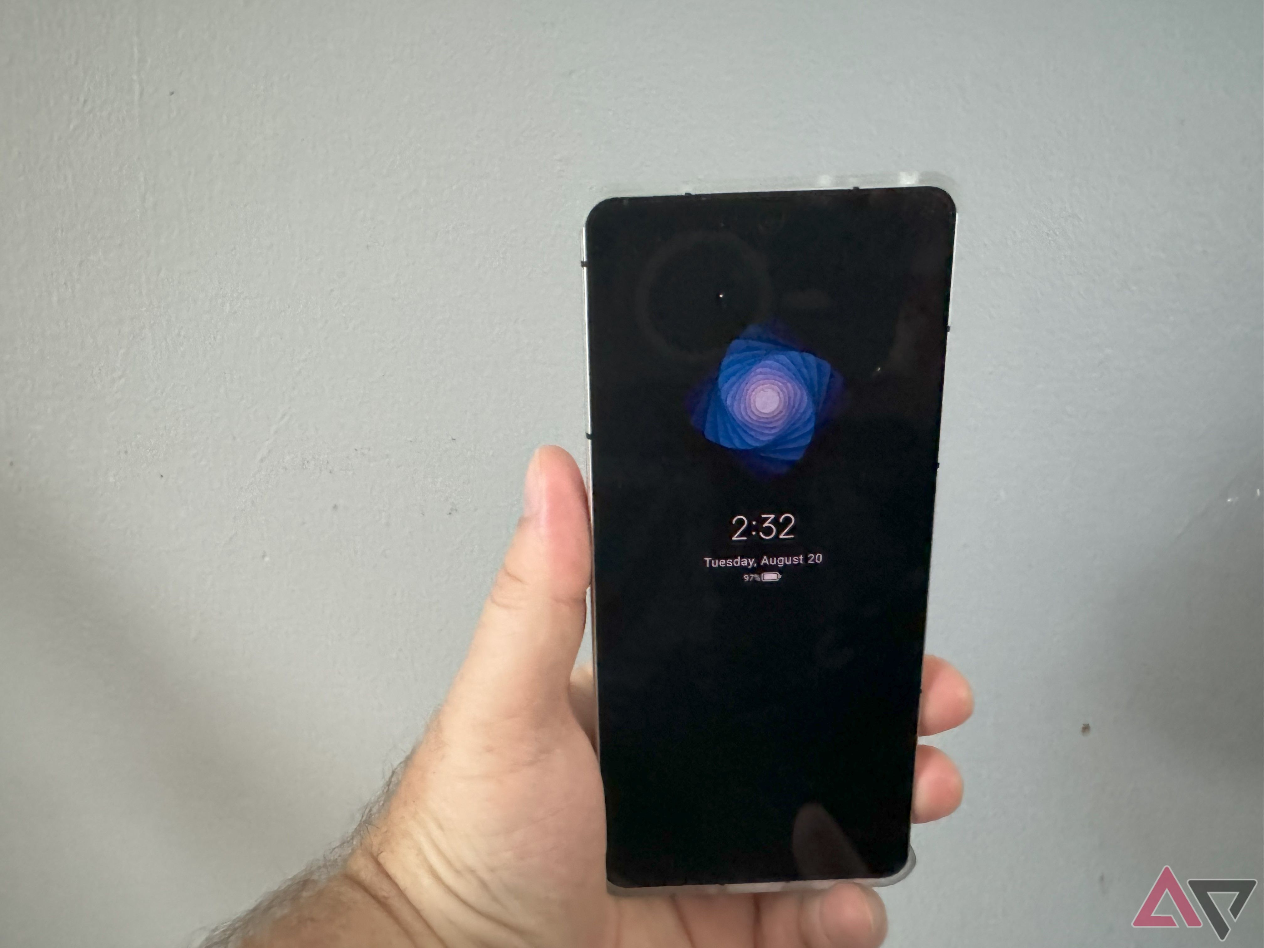 The Always On Display on the Nubia Z60S Pro.