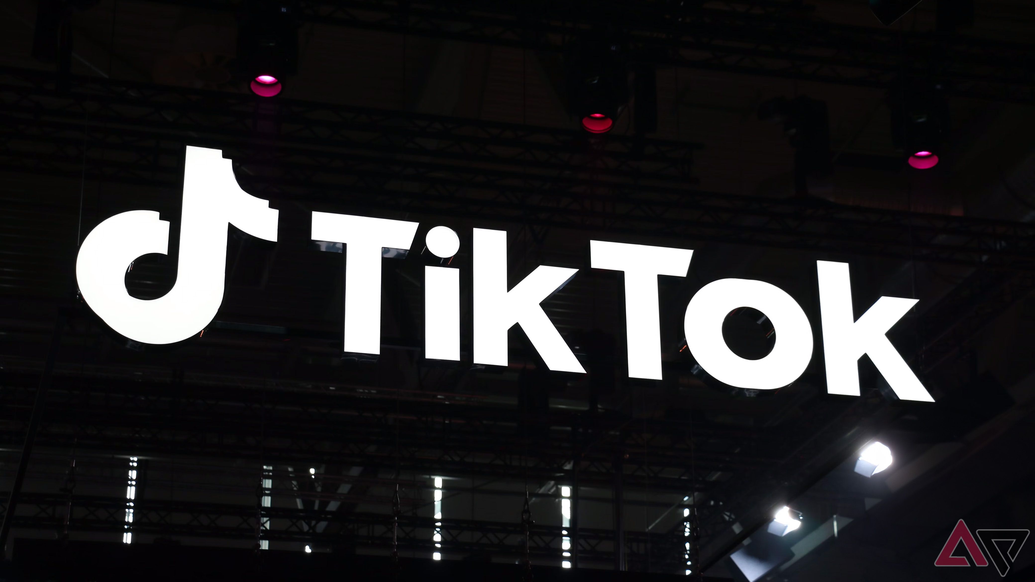 TikTok is back on the Google Play Store after 27 days away