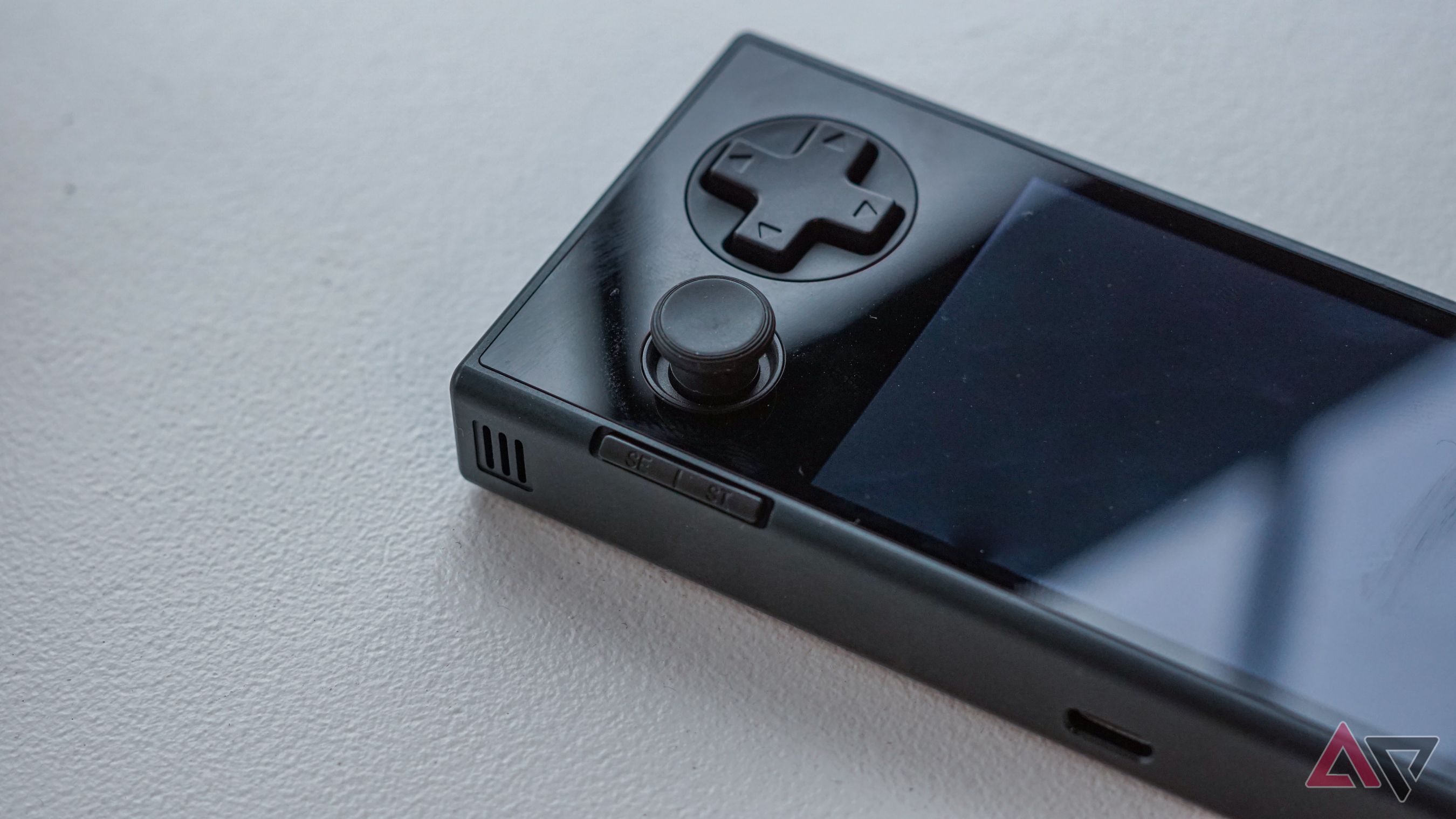 Ayaneo Pocket Micro review: Fantastic handheld gaming for the price