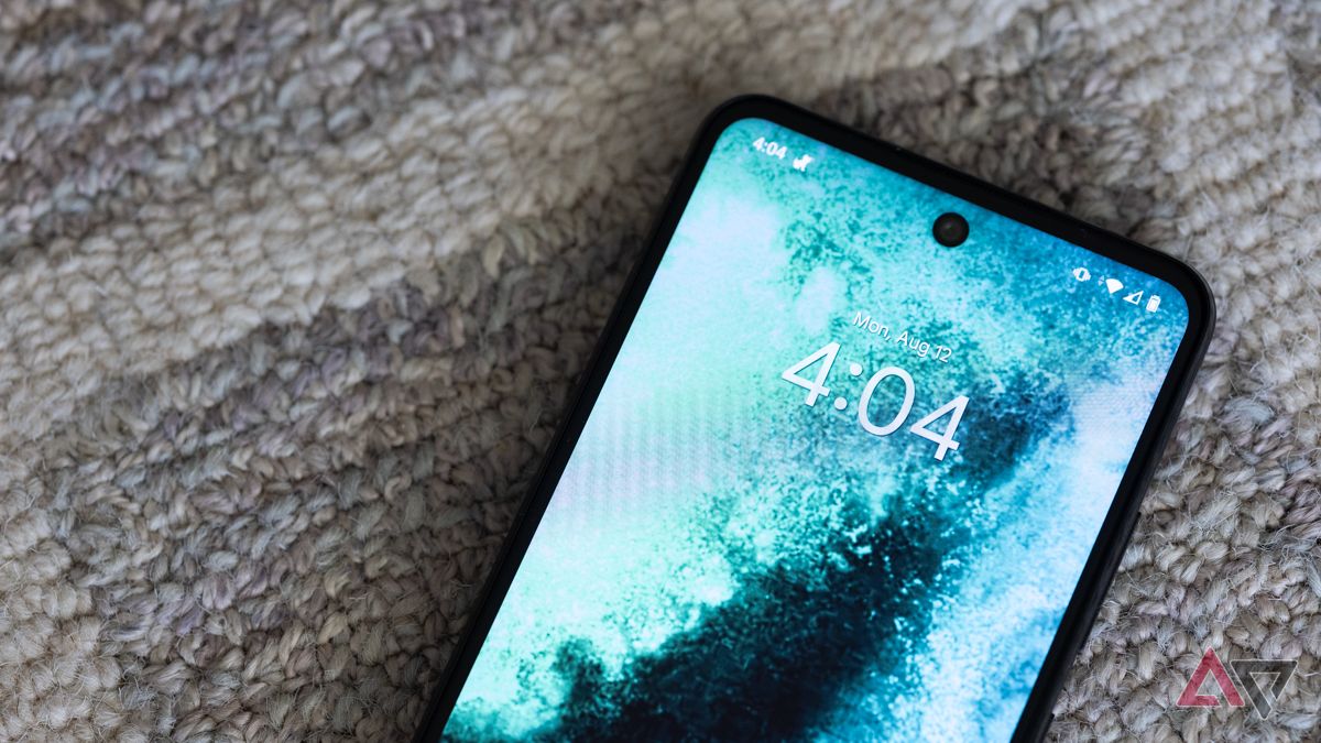 The front screen of HMD vitality against some carpets