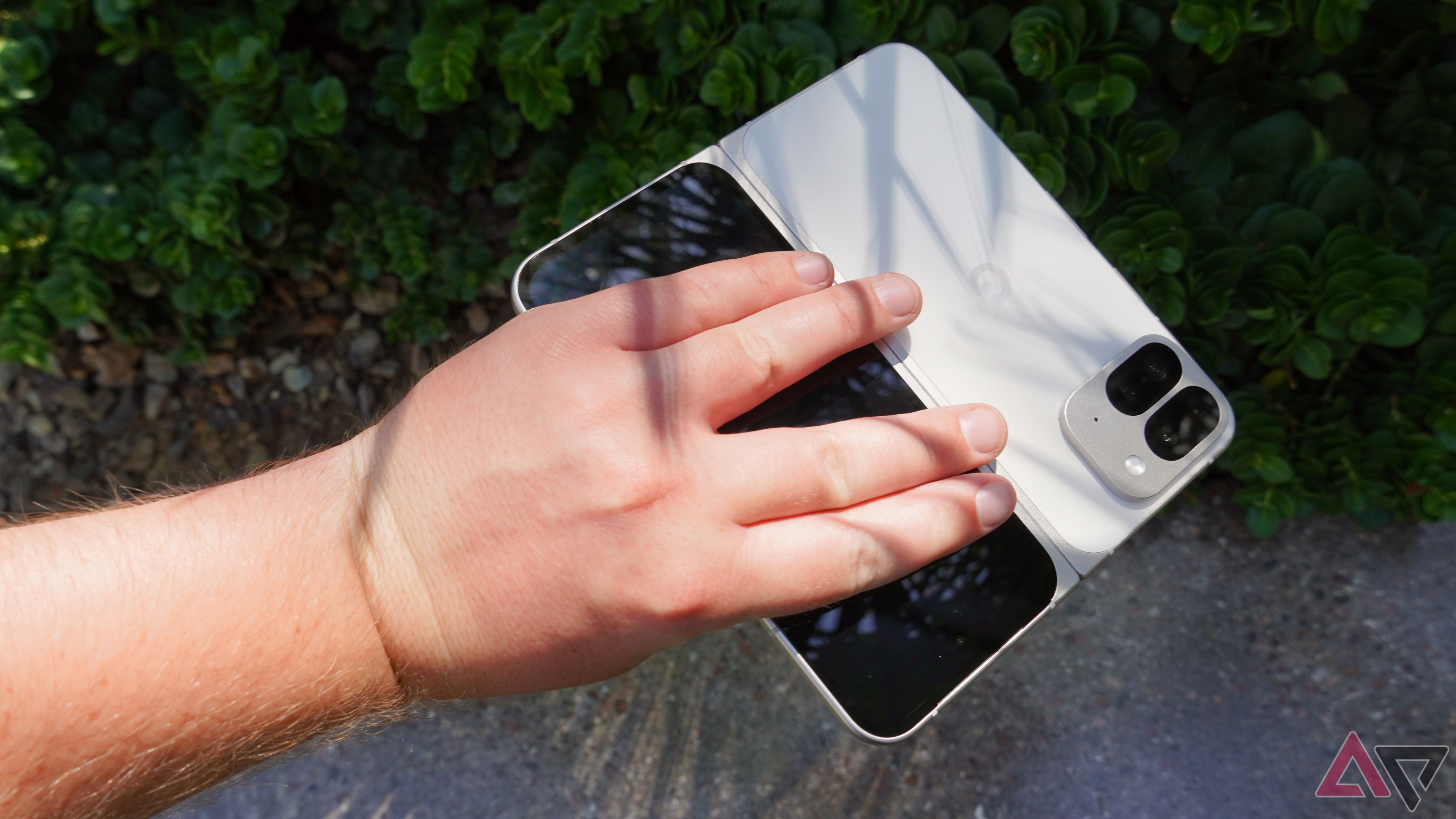 The back of my hand doesn't get close to the Pixel 9 Pro Fold's buttons.