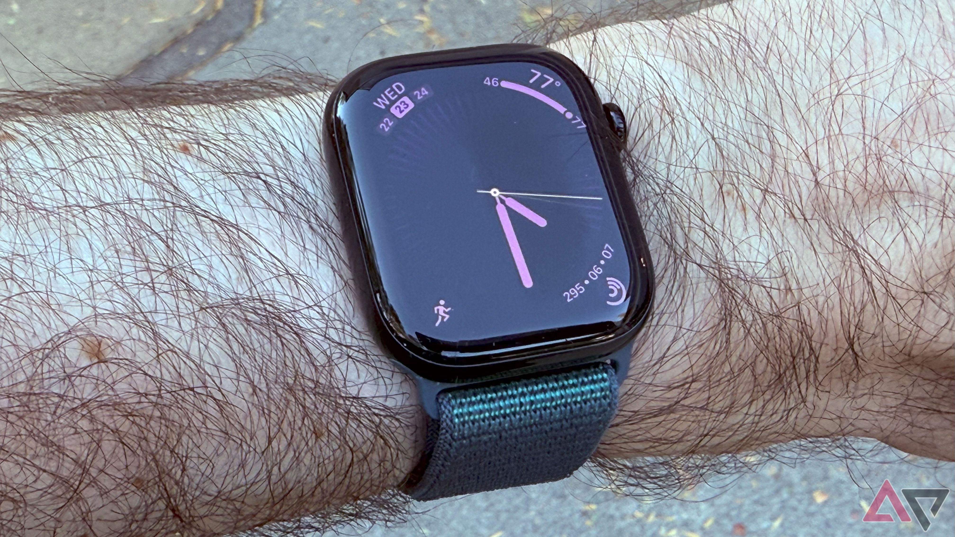 Complications on the Apple Watch Series 10