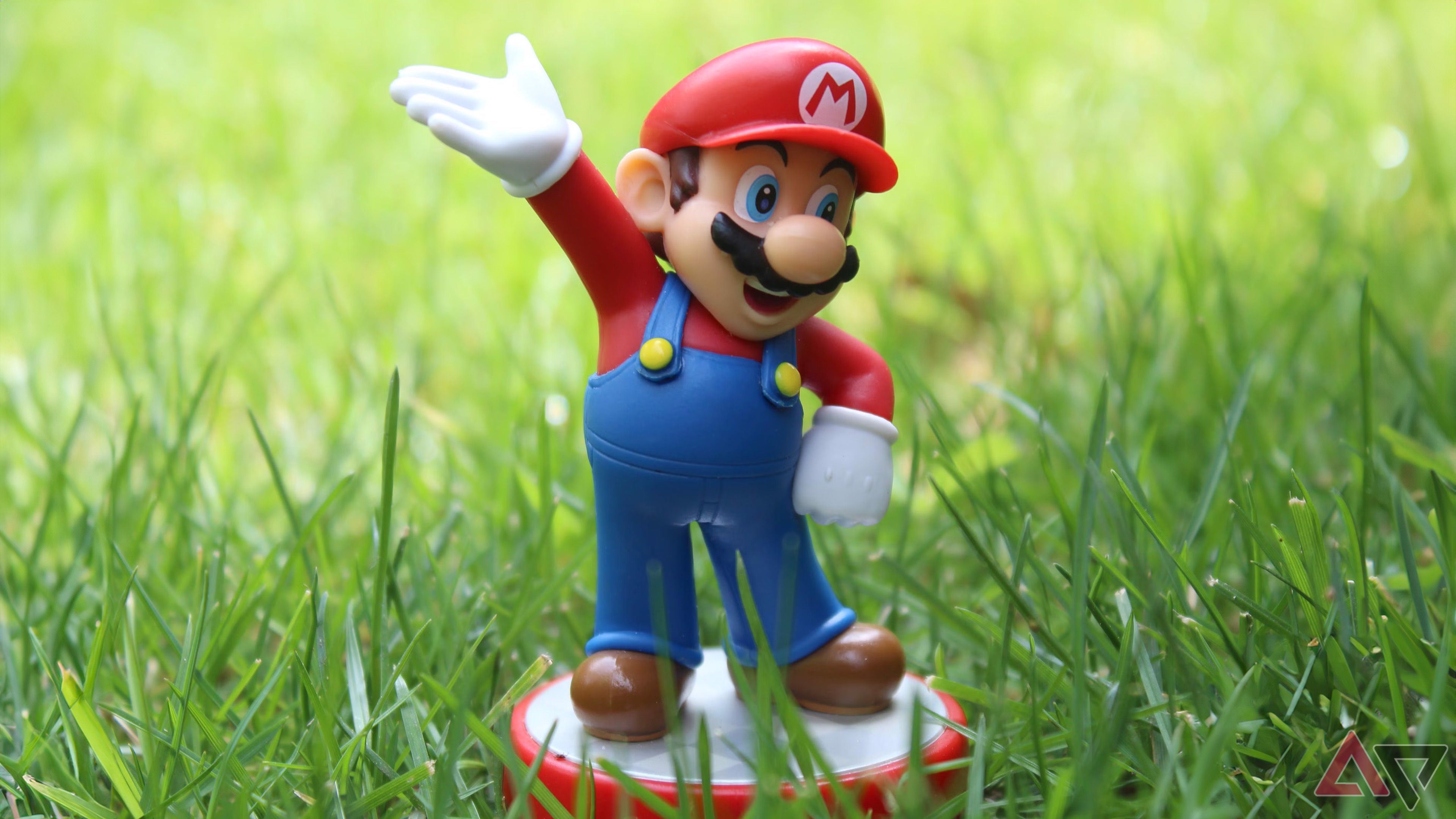 Nintendo's $100 alarm clock lands in stores for Mario Day