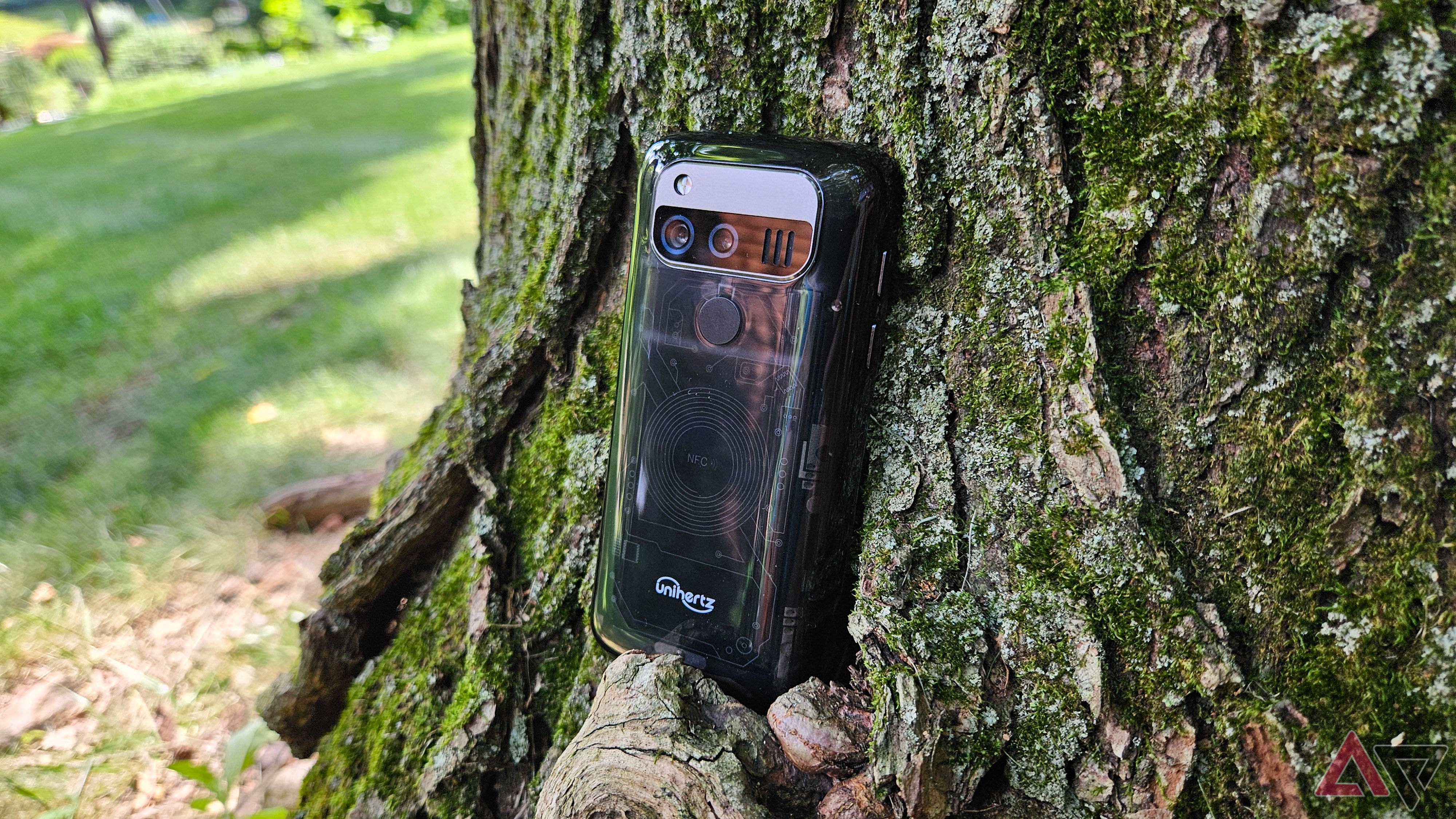 Unihertz Jelly Max review: A pocket-friendly Android phone