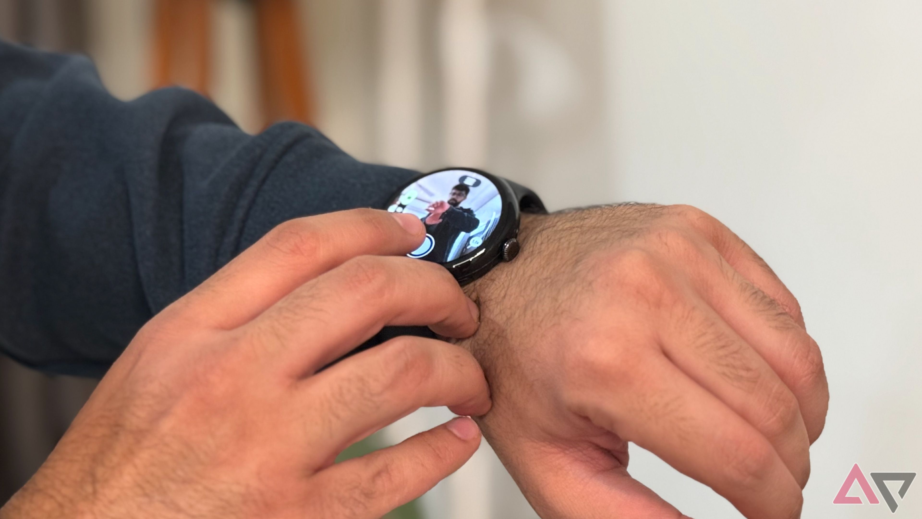 Using Camera app on Pixel Watch