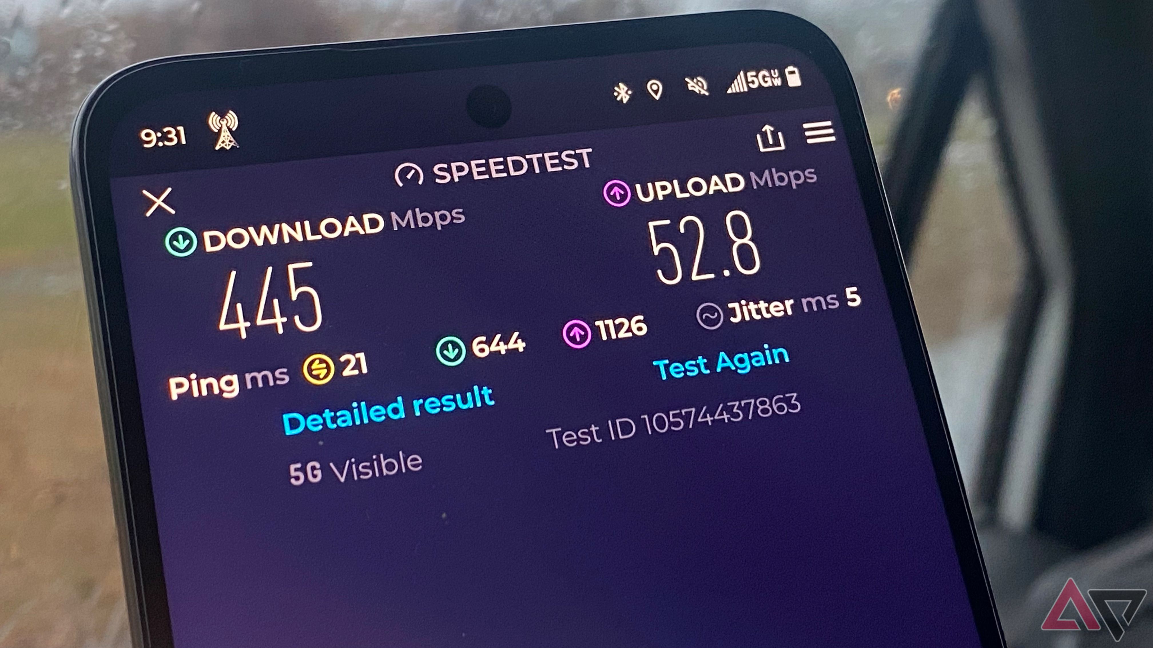 Visible speed test close 5G UW