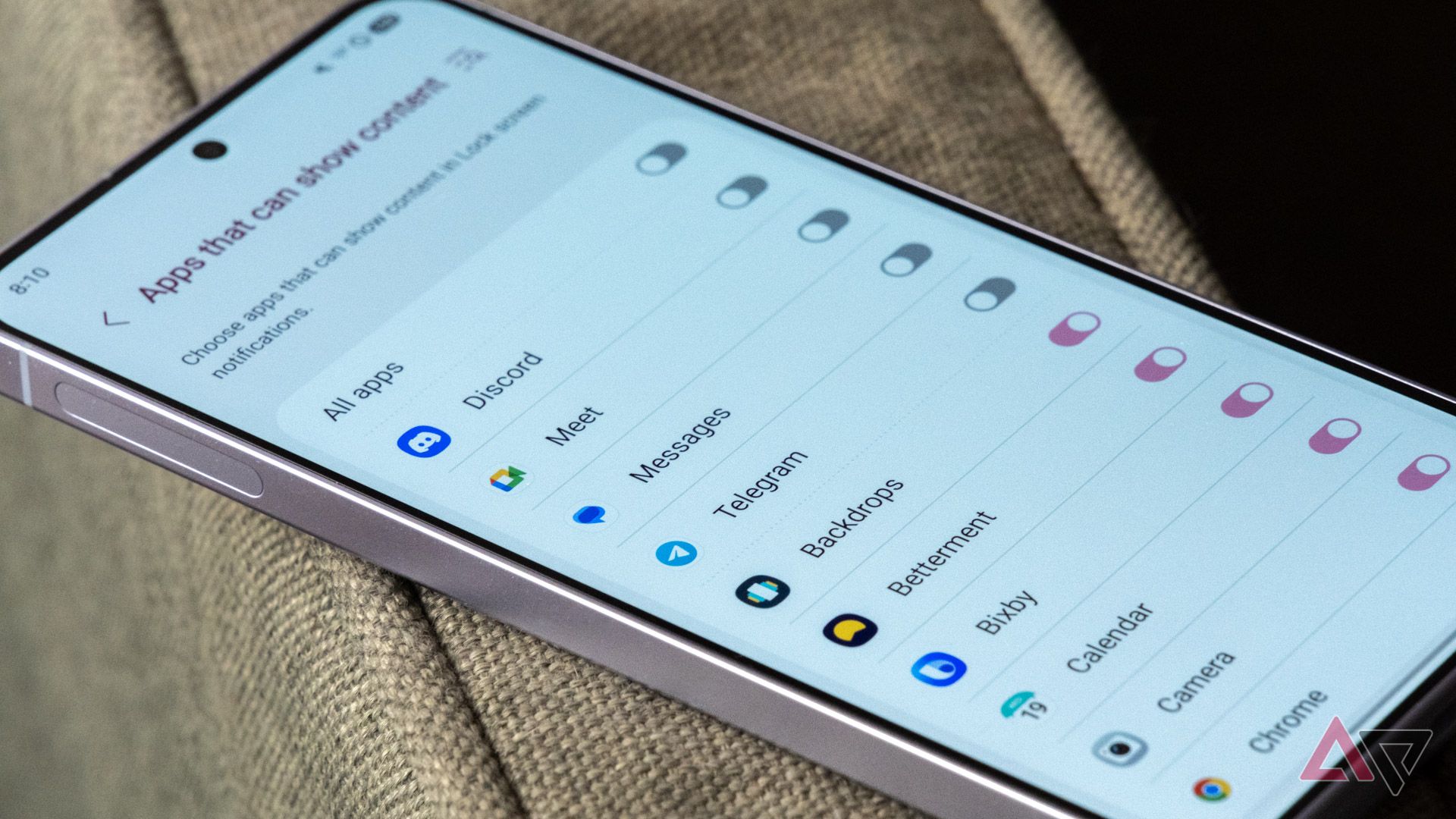 The Galaxy S25's notification settings