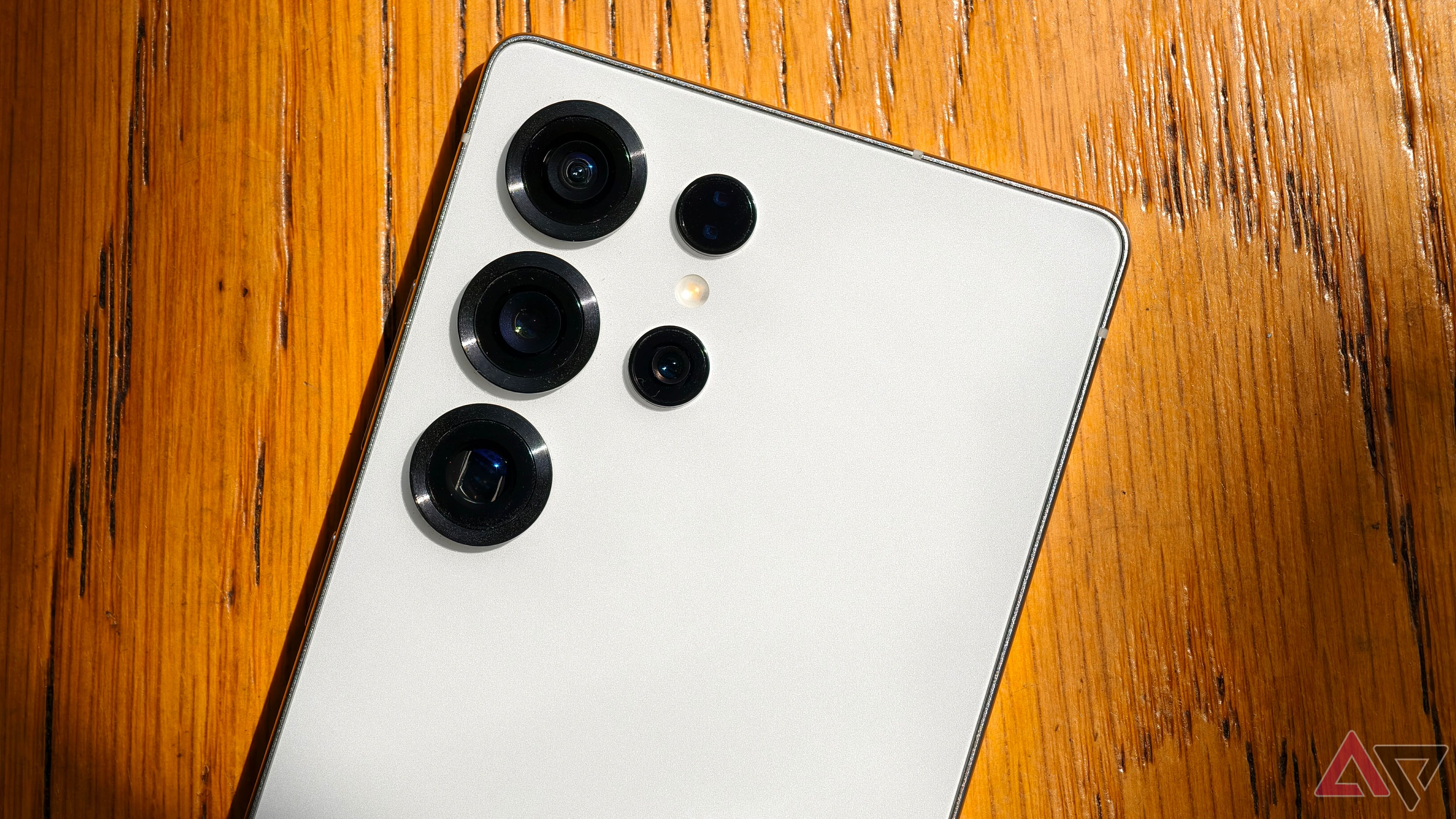 Galaxy S25 Ultra rear cameras