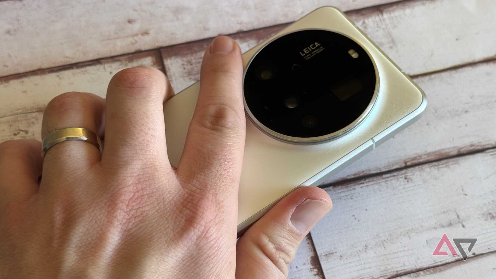 Hands on Xiaomi 15 Ultra