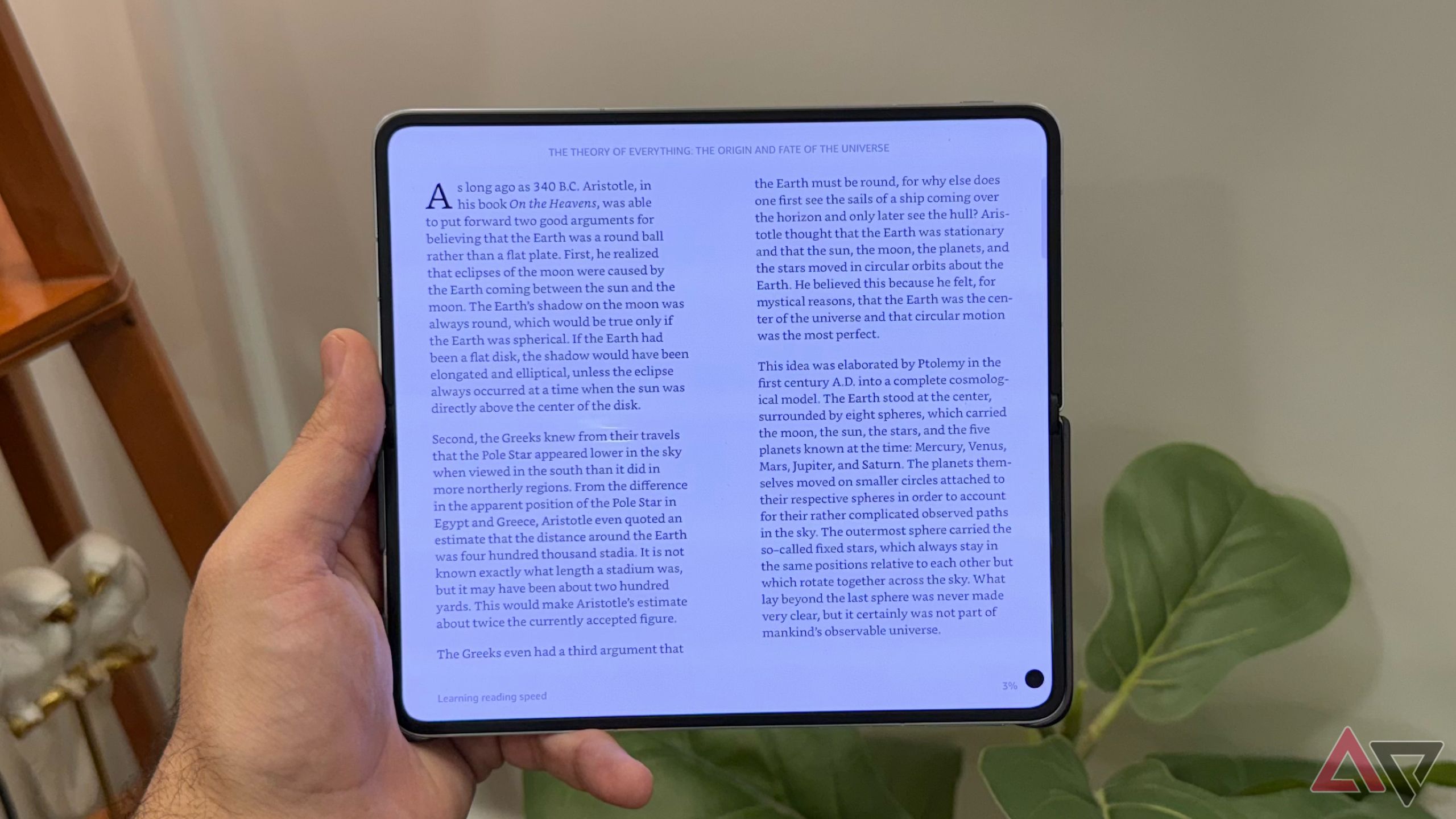 Amazon Kindle app on Oppo Find N5 with an ebook open